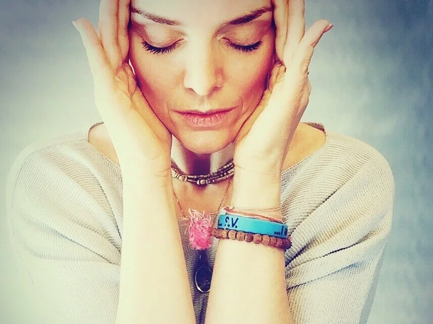 Face Yoga und Bo Jin Kieferentspannung online