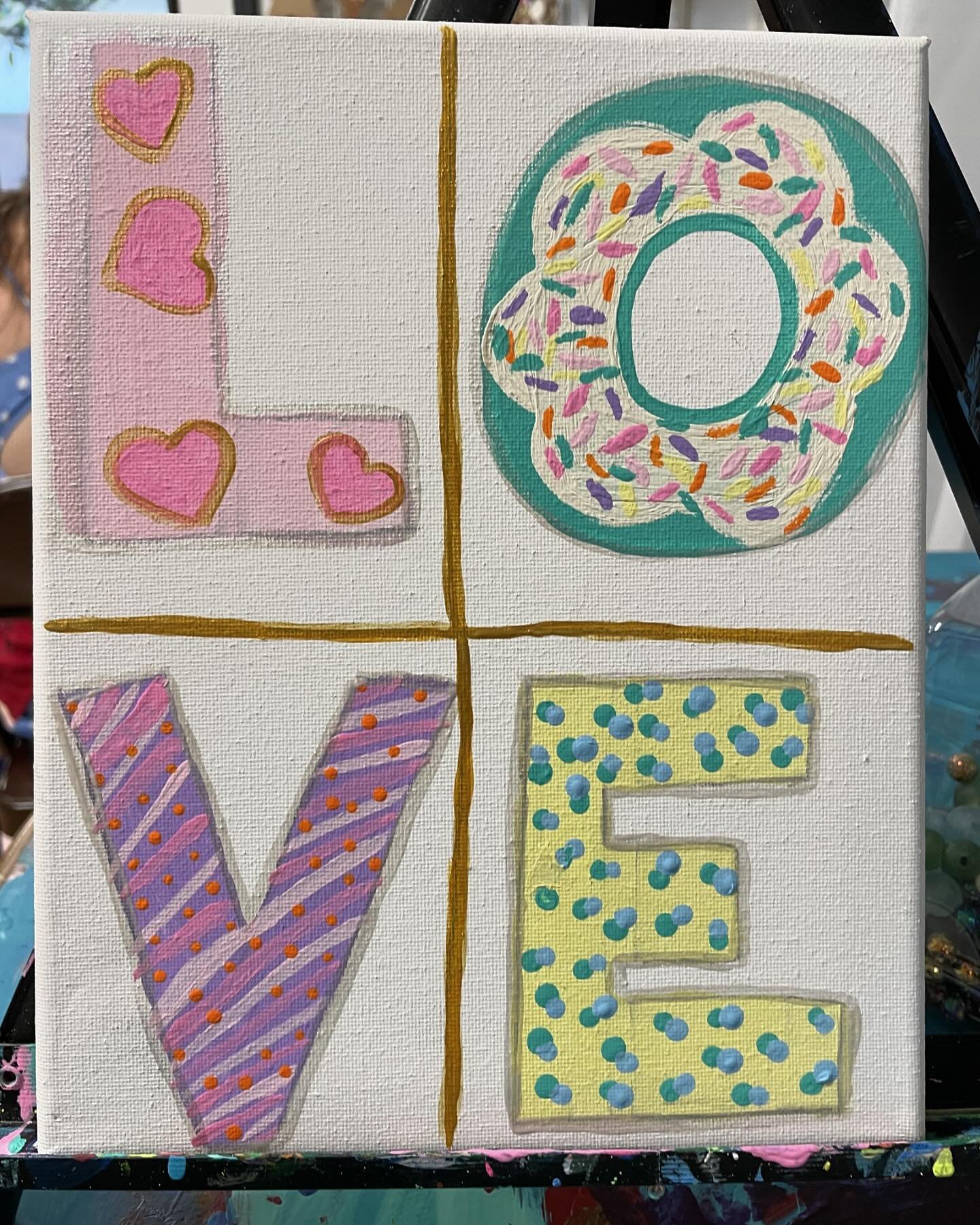 How cute is this Donut Love picture from our paint party tonight 🍩❤️🎨👩🏼&zwj;🎨