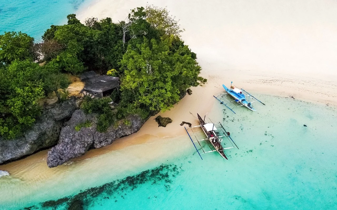boracay-GettyImages-657020958-xlarge.jpg