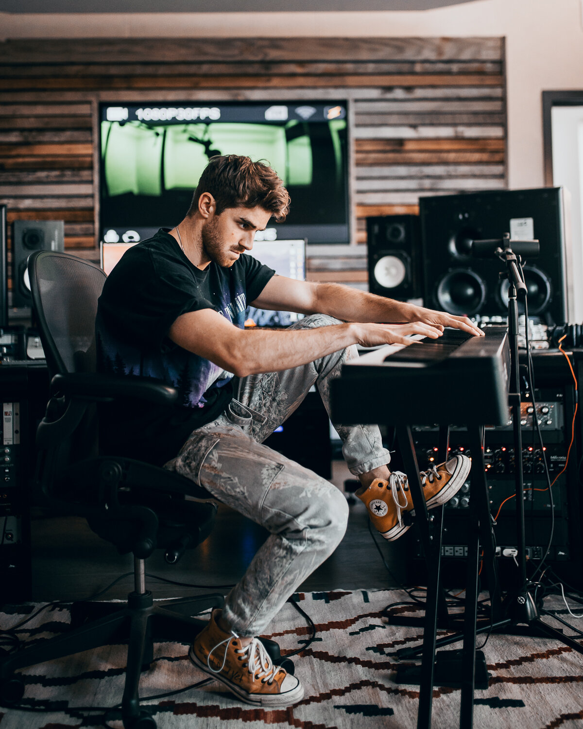 TCS-STUDIO LA2019_0708_215149-_DLG.jpg