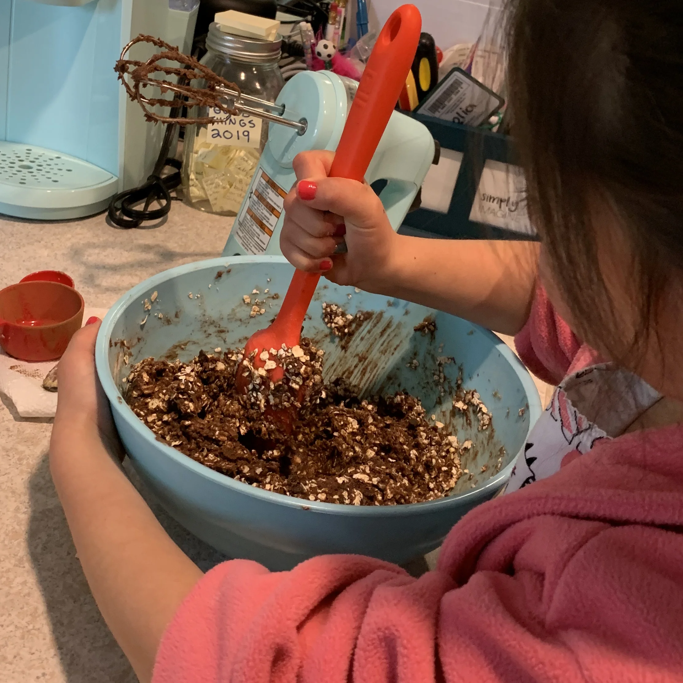 My Cecelia is great at mixing.