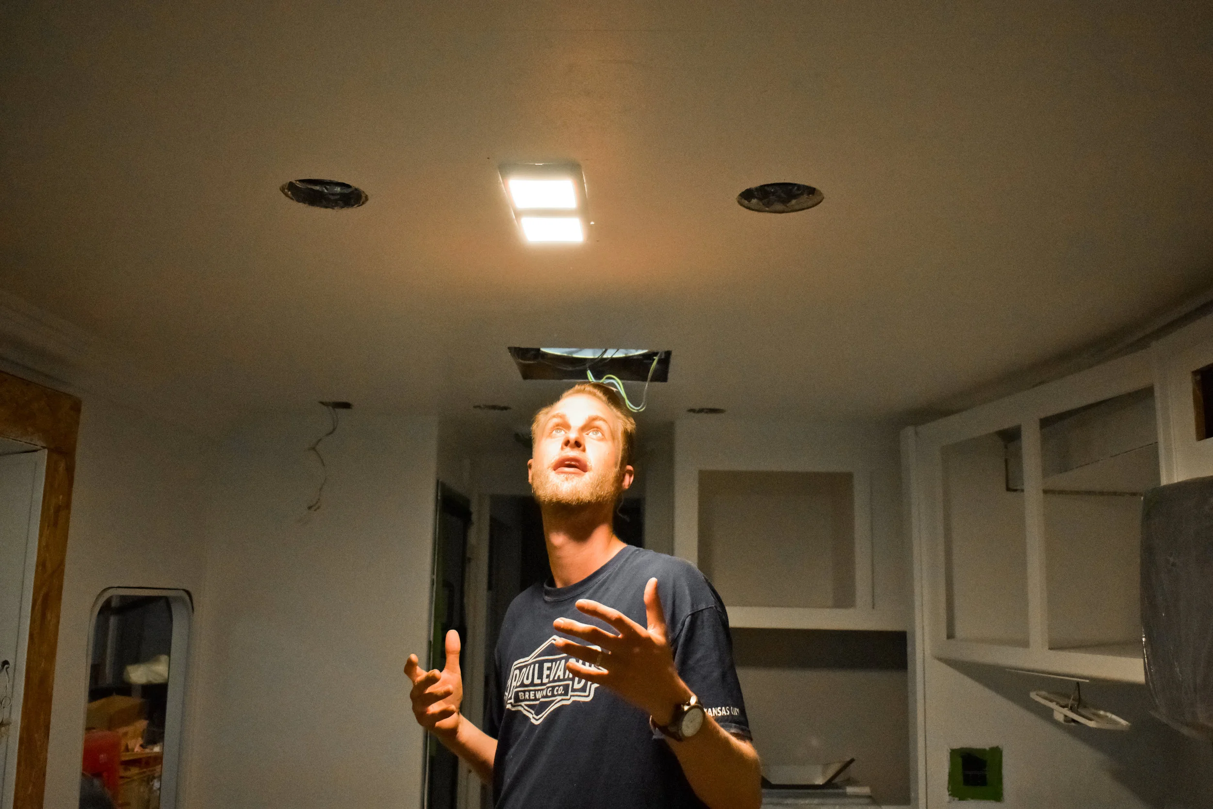 Rv Renovation The Roaming Reynolds