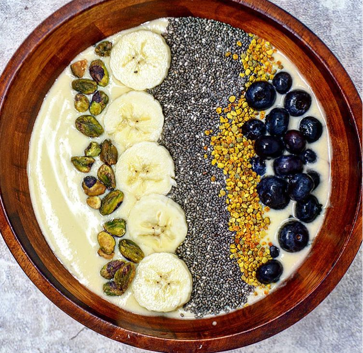 Pineapple Banana Smoothie Dontmissmyplate