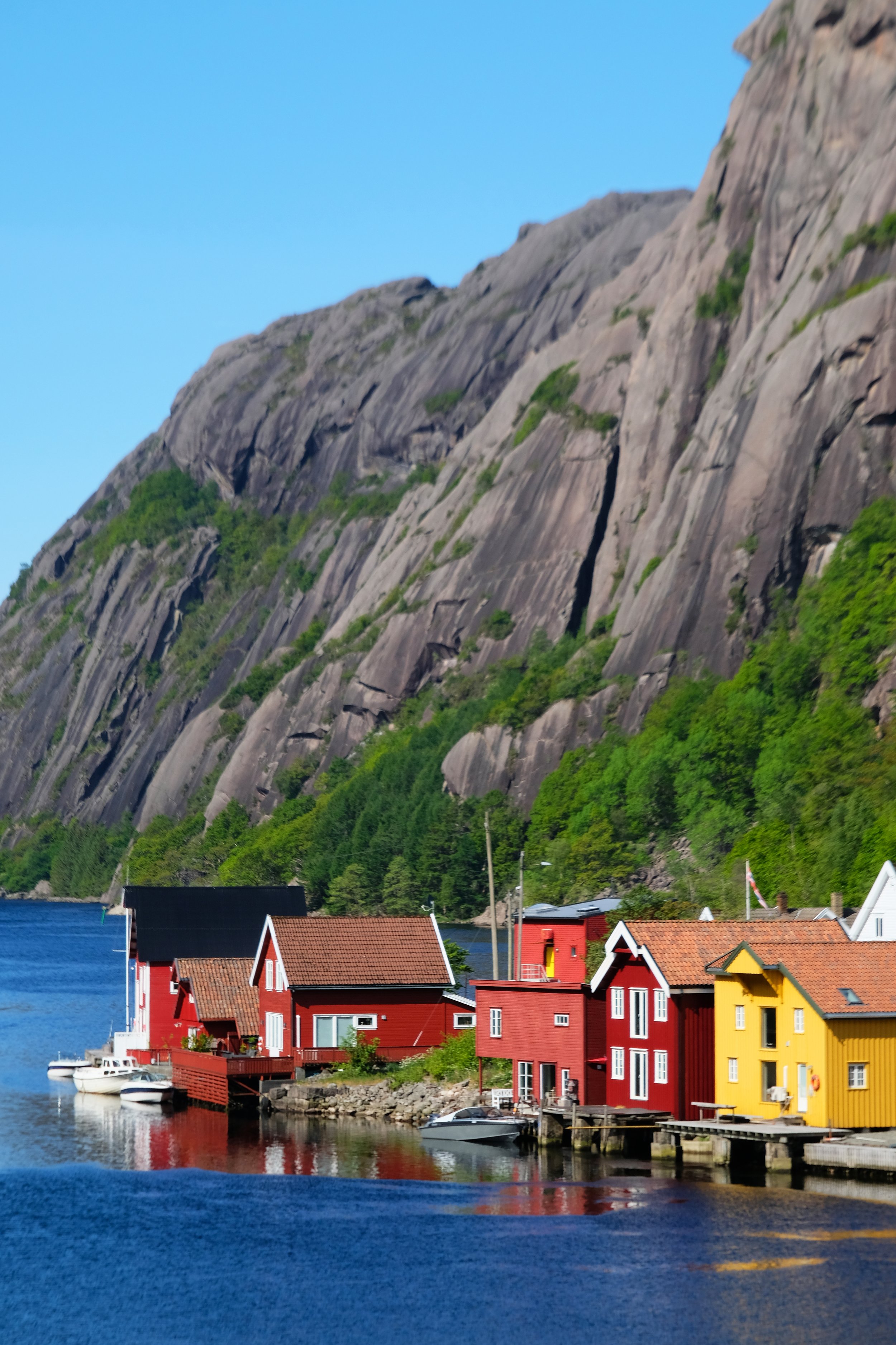 Åna-Sira  Where the western part of Norway meets the southern