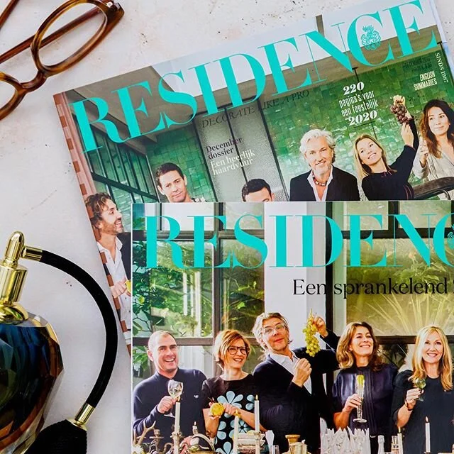 💛 DUTCH DESIGNERS | This cover shoot for interior&rsquo;s magazine Residence is one of the biggest highlights for our studio last year. It took place in the abode of Mary Hessing, Editor-in- Chief of the prestigious Dutch Magazine. Being surrounded by all these talented fellow designers made me feel very honoured. .
.
.
.
.
@residencenl @residencemag #dutchdesigner #lifeofaninteriordesigner #interiordesignerslife #covershoot #magazinecover #interiormagazine #marcelwanders #interieurmagazine  #interiordesignmagazine #interieurontwerper #hesterstolk #burokif #burokif_interiordesign