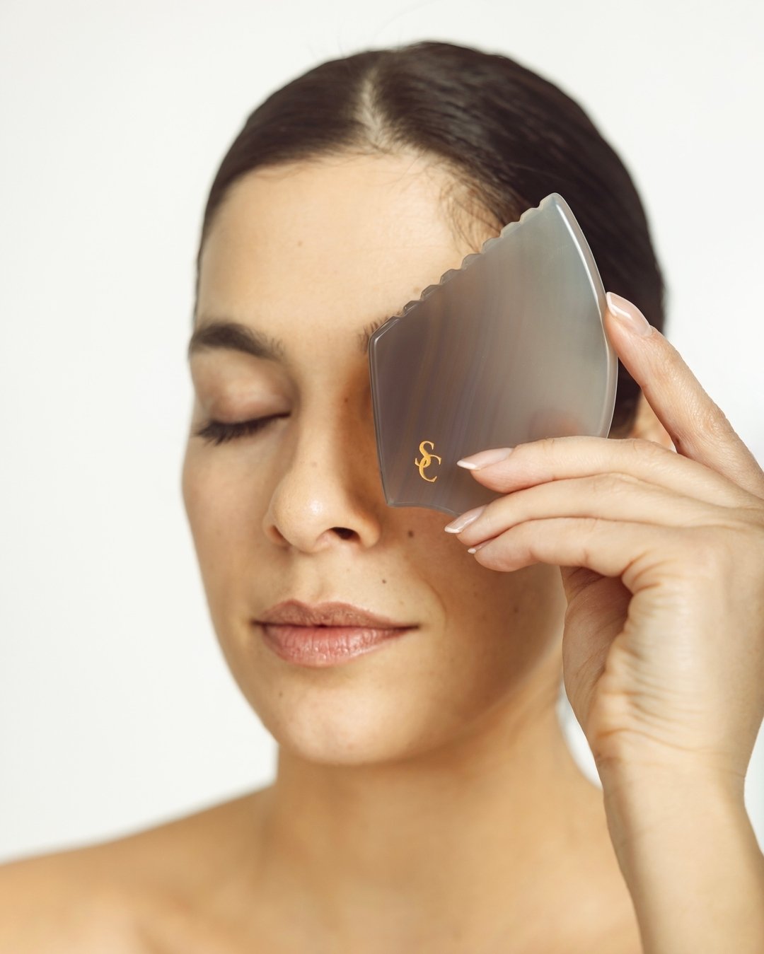 Transform your skincare routine with Gua Sha: ancient beauty secrets for a radiant, sculpted complexion.