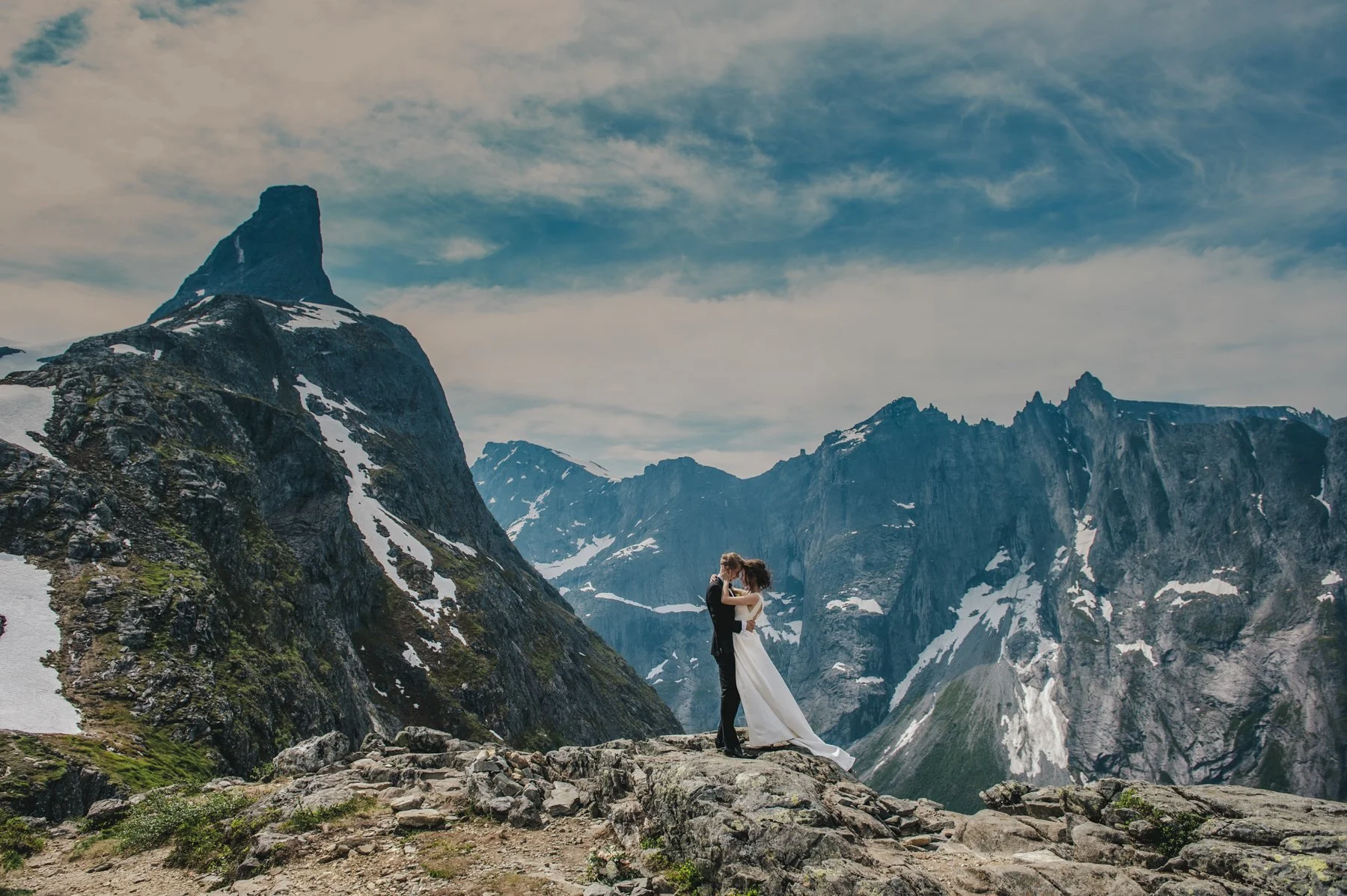 Fotograf Kristine Hellemo_wedding norway_fjellbryllup_-148.jpg
