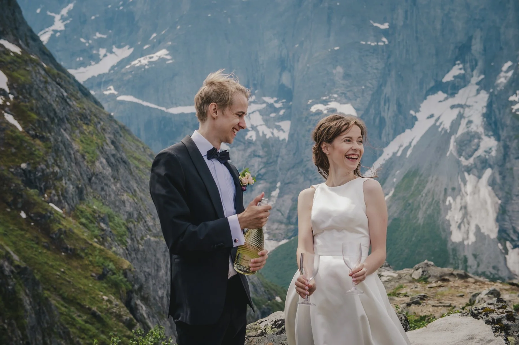 Fotograf Kristine Hellemo_wedding norway_fjellbryllup_-194.jpg