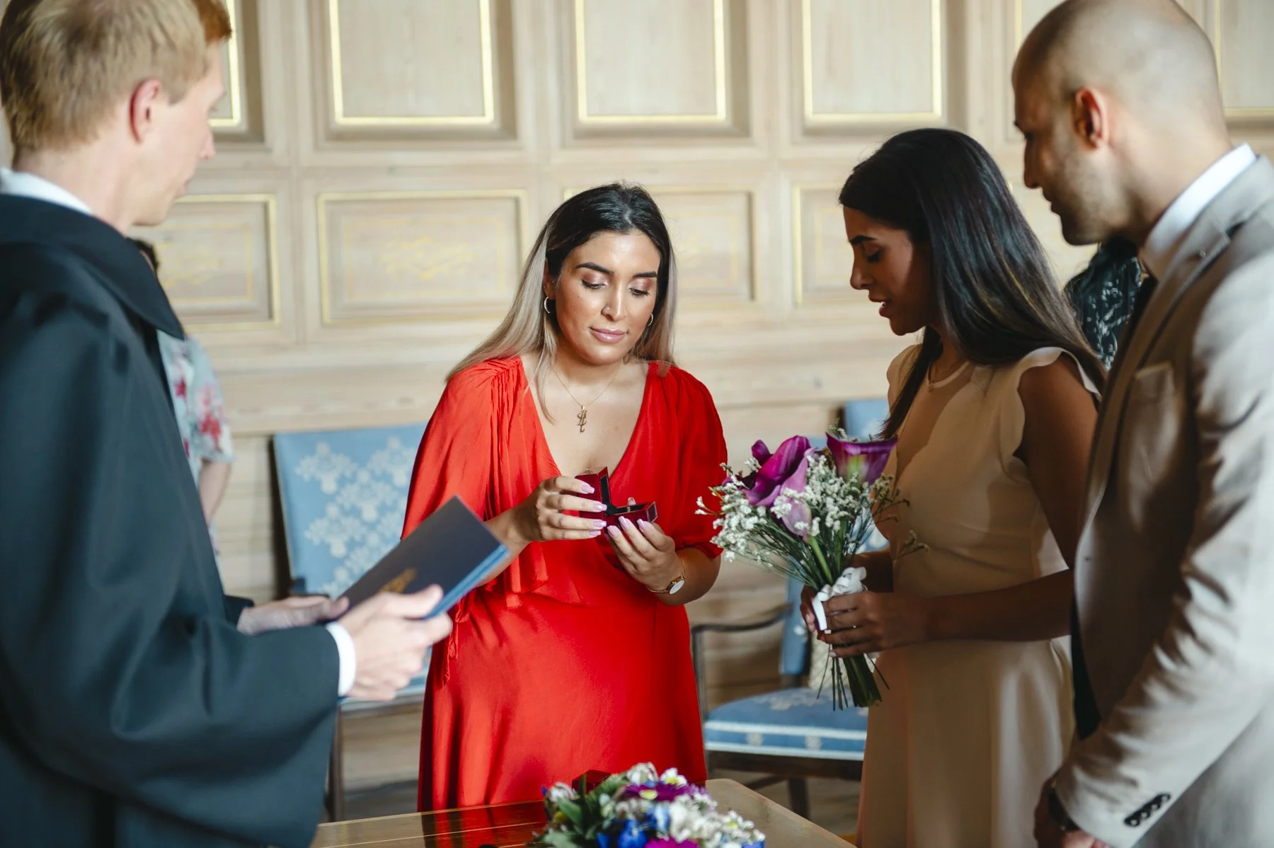 Fotograf Kristine Hellemo_ rådhus bryllup oslo -6371.jpg