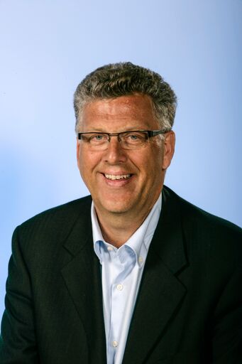 Knut Åsebø, HR-rådgiver i ÅKP og prosjektleder for “The Human Side of Digitalization” delte funn med bedriftsledere på iKubens årsmøte.