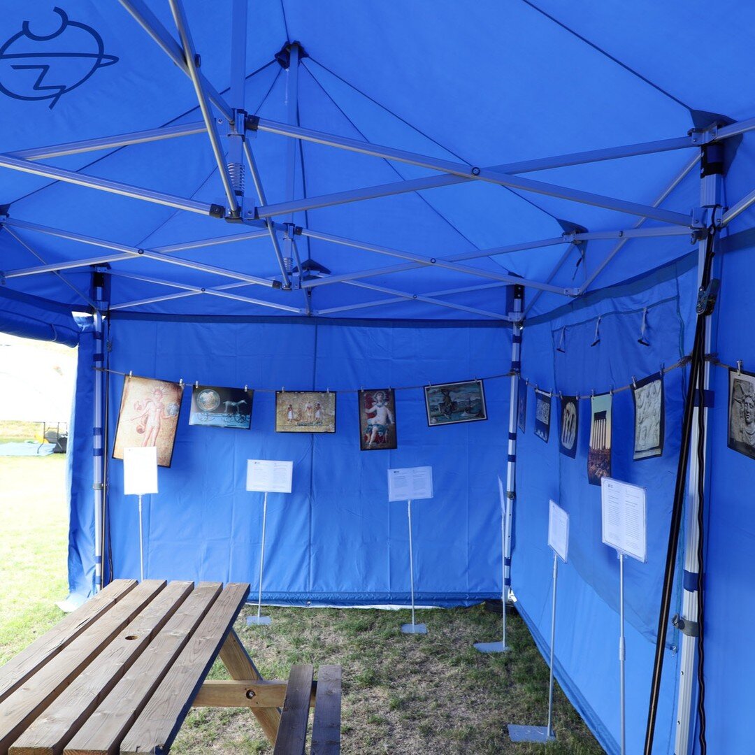 Here are some photos of the pop-up exhibition 🌤 THE POWER OF THE SUN IN ANCIENT GREECE AND ROME 🌤 that we curated for the #Solstice festival organised by Crawick Multiverse and OU Scotland this July. Read a report of the festival on the blog by #st
