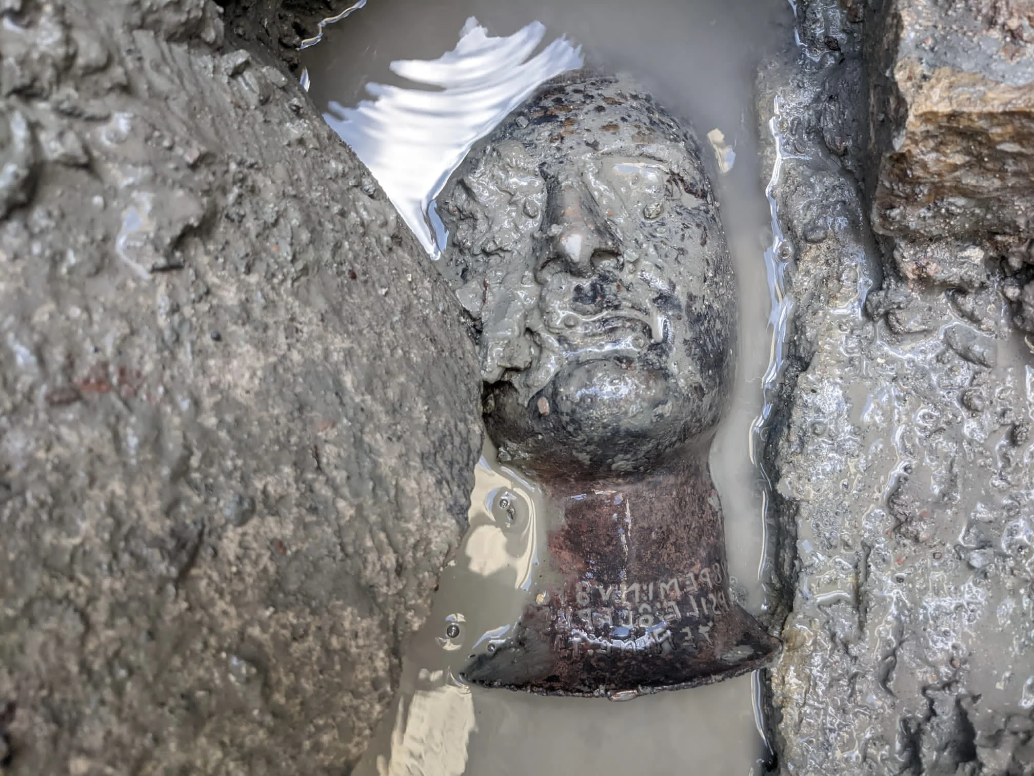 "When Votives encounter Bronze: the Etruscan and Roman sanctuary of Bagno Grande at San Casciano dei Bagni" - A lecture by Dr Jacopo Tabolli - Tuesday 17th October 2023, 5.30pm - Senate House, London