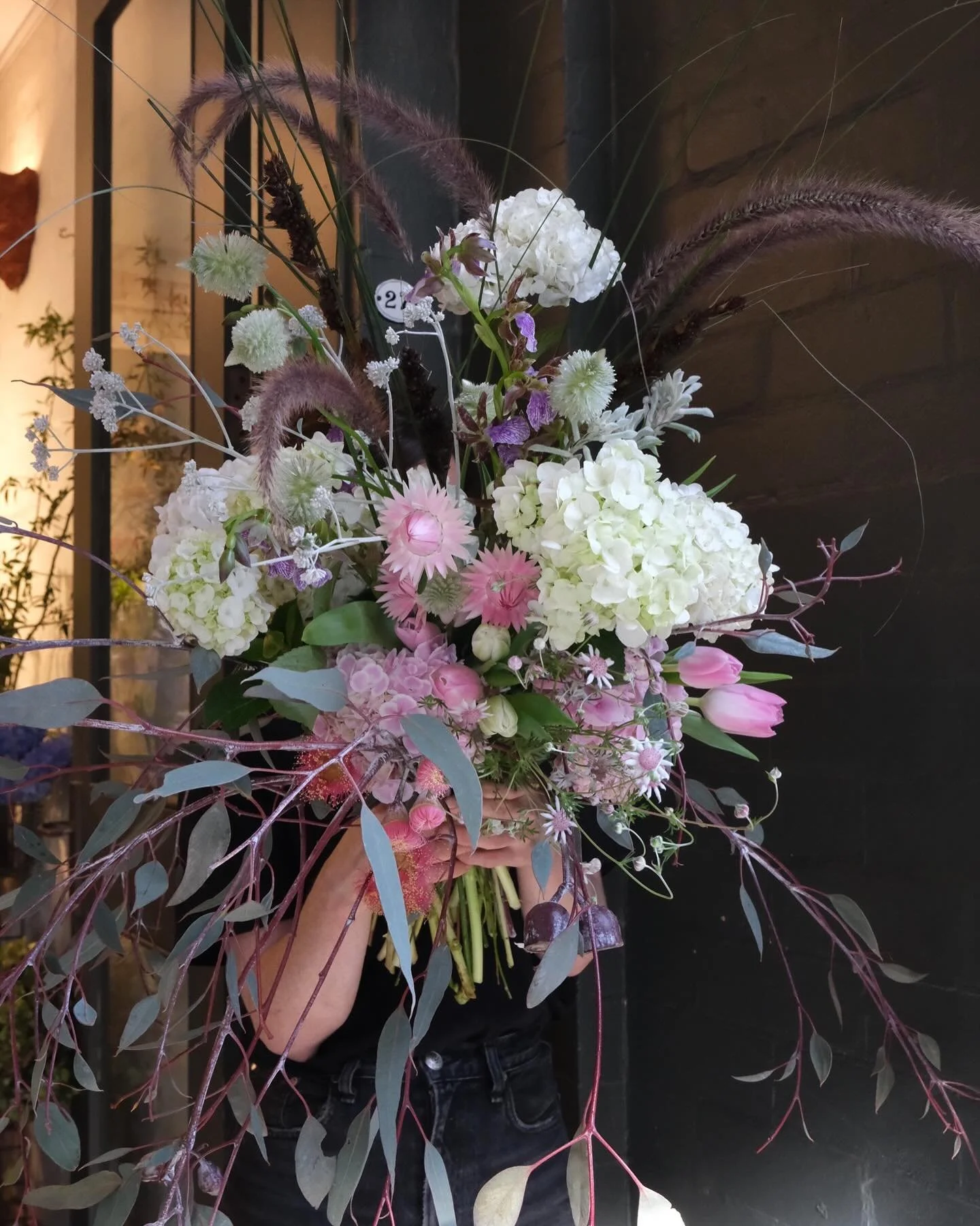 💕🤍💟🩶💗

#besspaddington 
#pinkflannelflower 
#sydneyflorist
