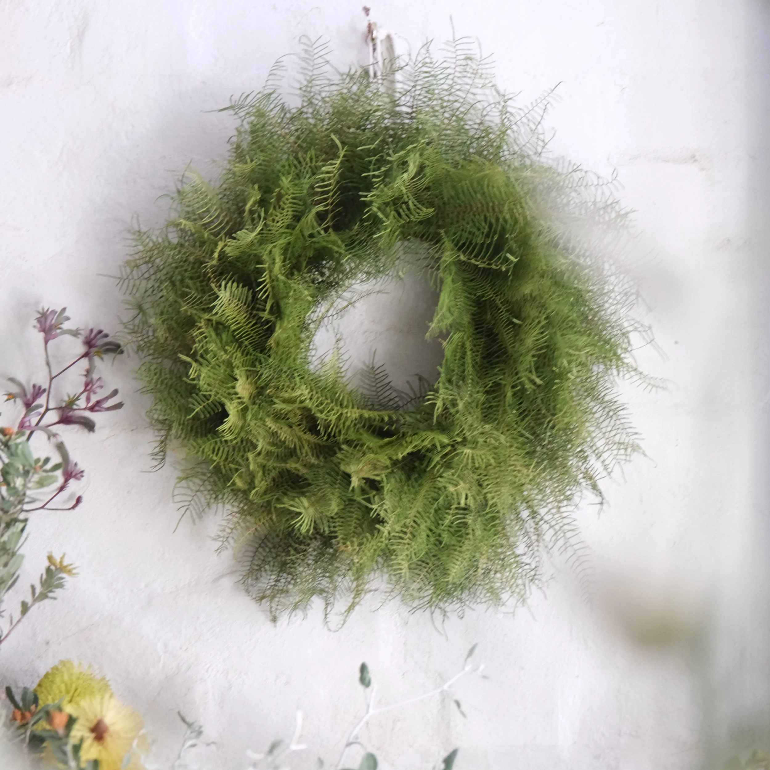 BESS WREATH 2025 #002