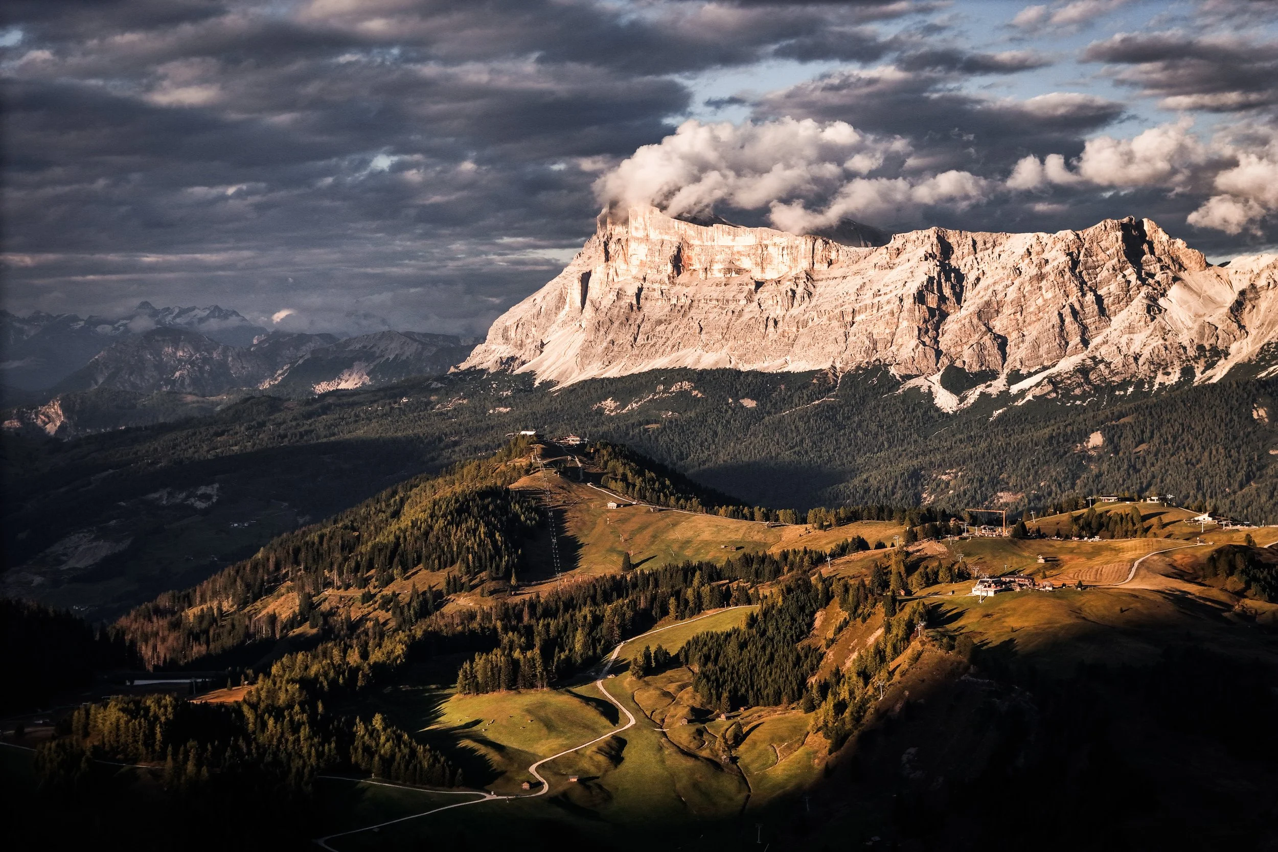 DJI_20240930180413_0027_D.jpg