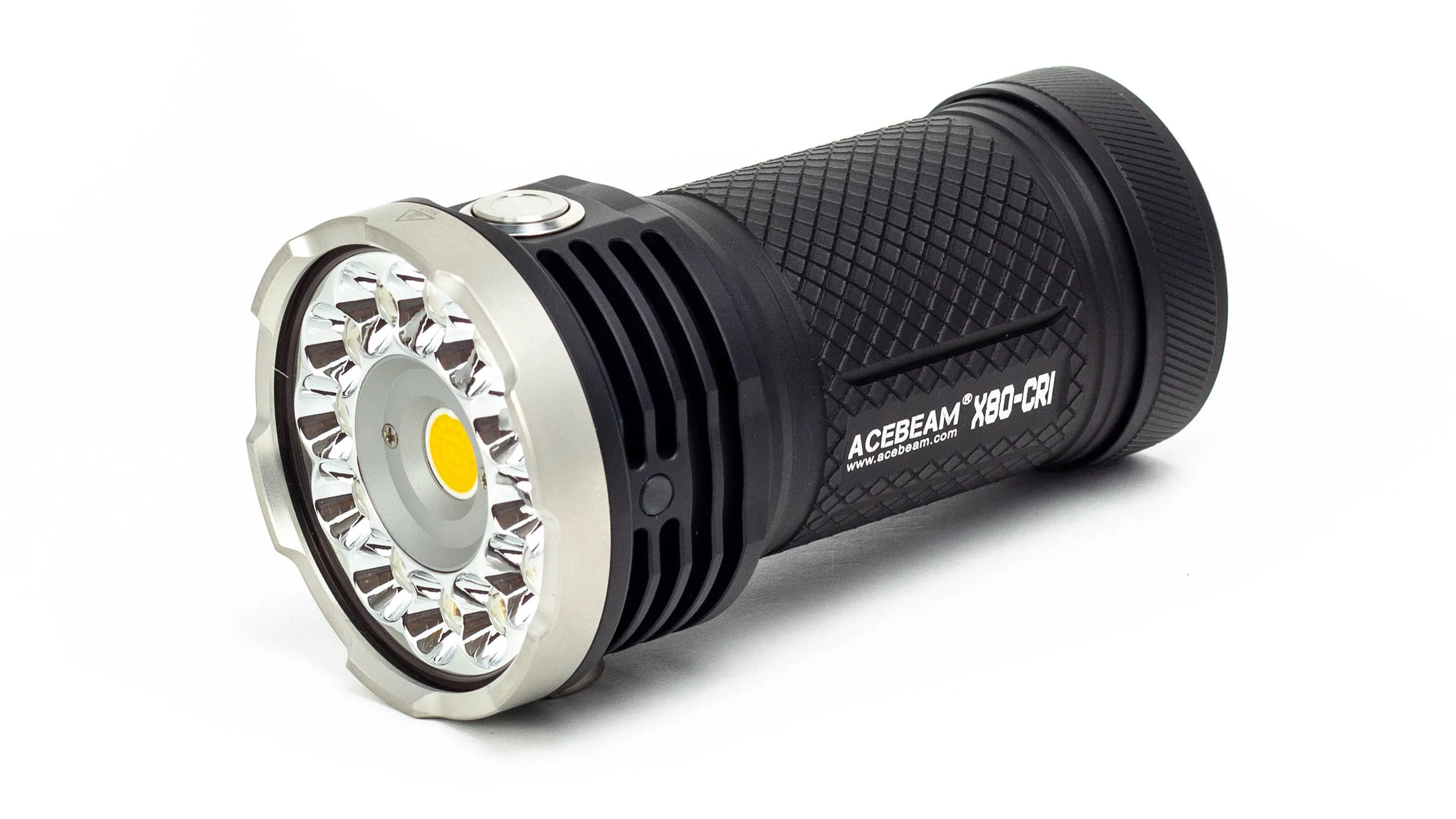 Lames et Lumens Lampe Acebeam X80CRI-2.jpg