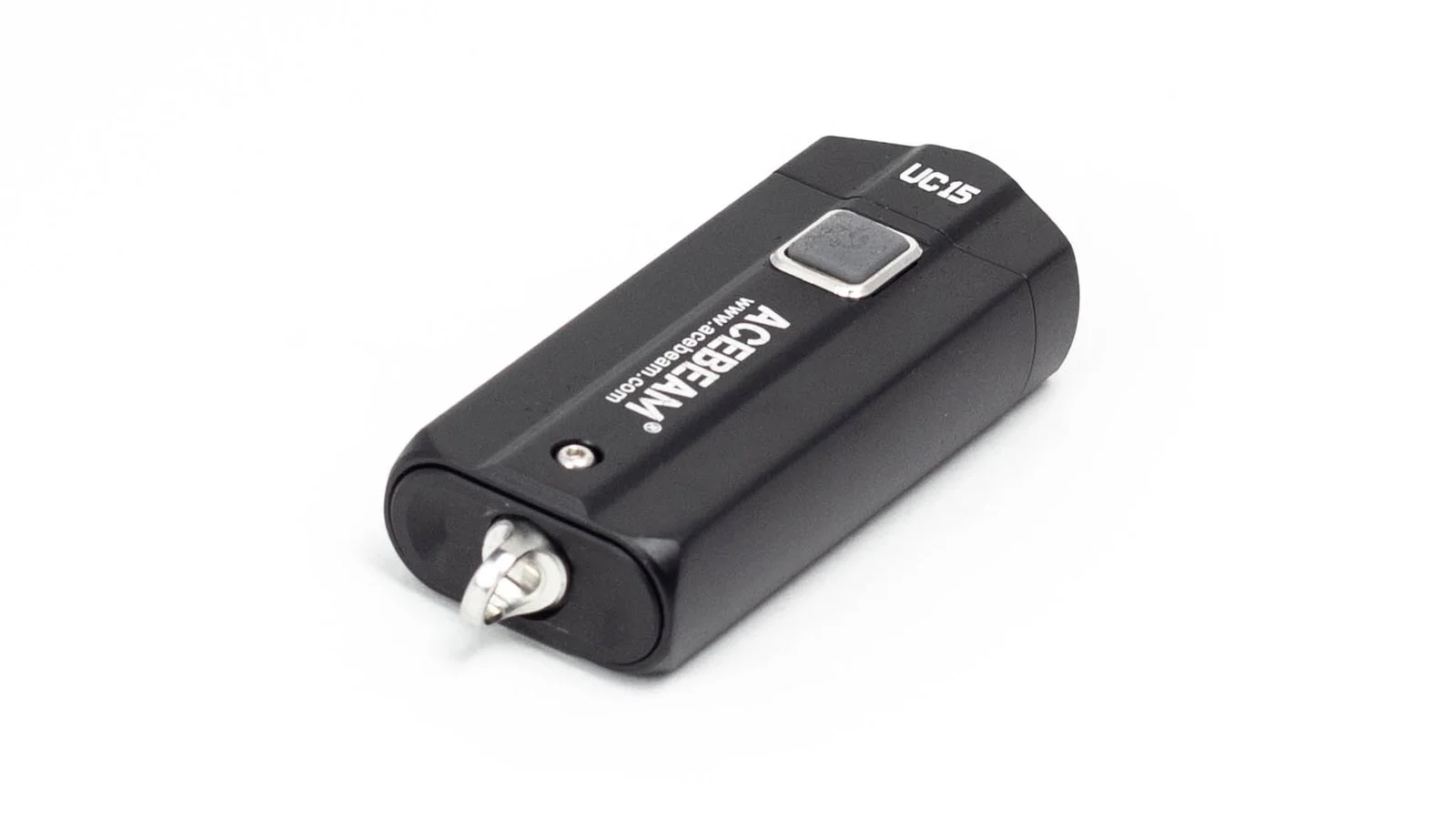 Lames et Lumens Lampe Acebeam UC15-2.jpg