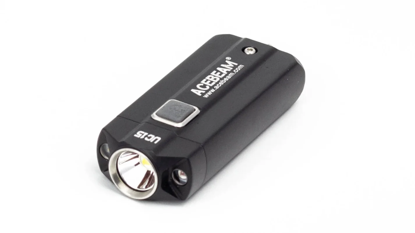 Lames+et+Lumens+Lampe+Acebeam+UC15-1.jpg