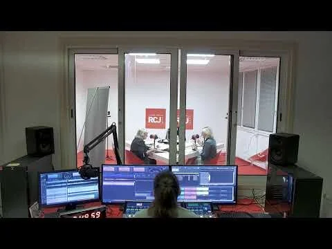 Lire la Politique, invitée de Luce Perrot, Marion Van Renterghem sur RCJ (Copy)