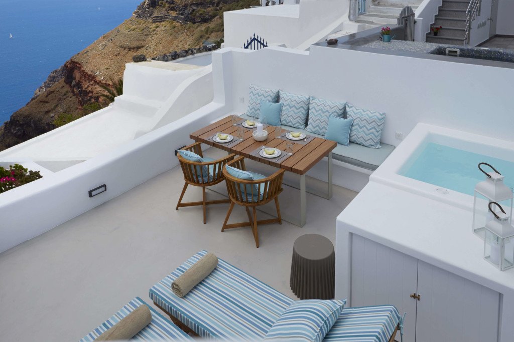olea-cave-santorini-1024x683.jpg