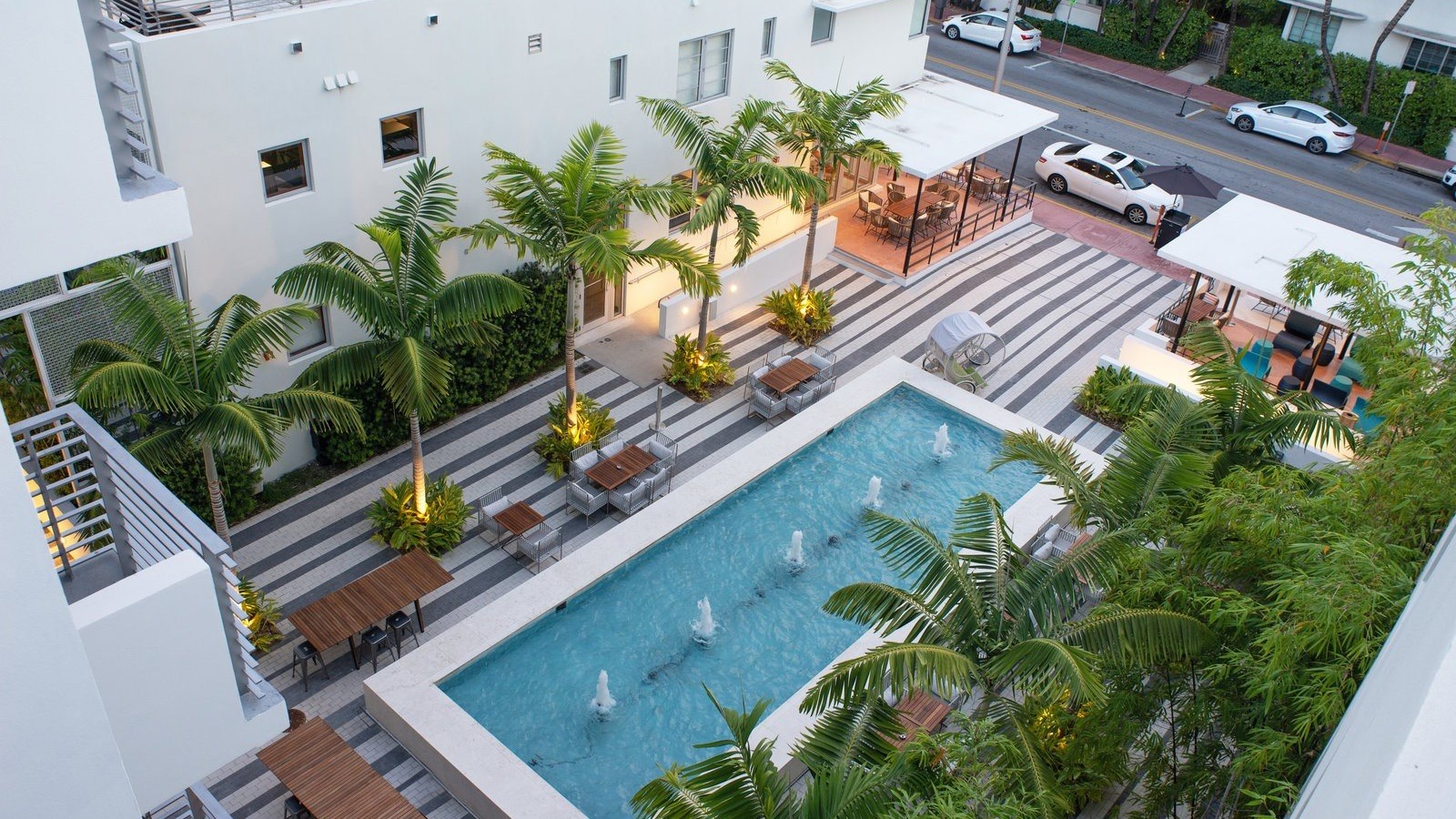fairwind+hotel+miami+supreme+pool.jpg