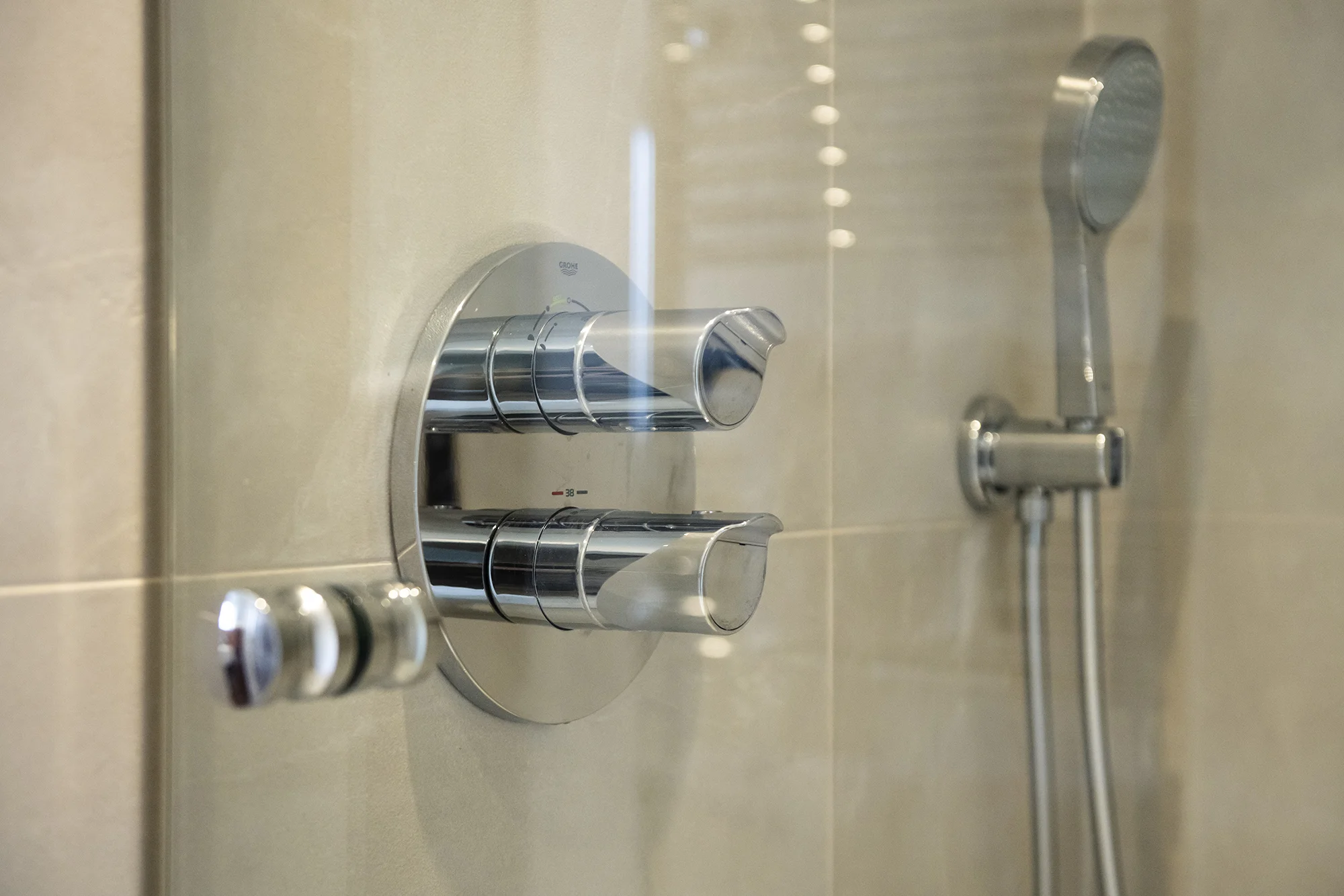 WharfeandMoor_Ilkley_SN_W&M_Bathroom_08.jpg
