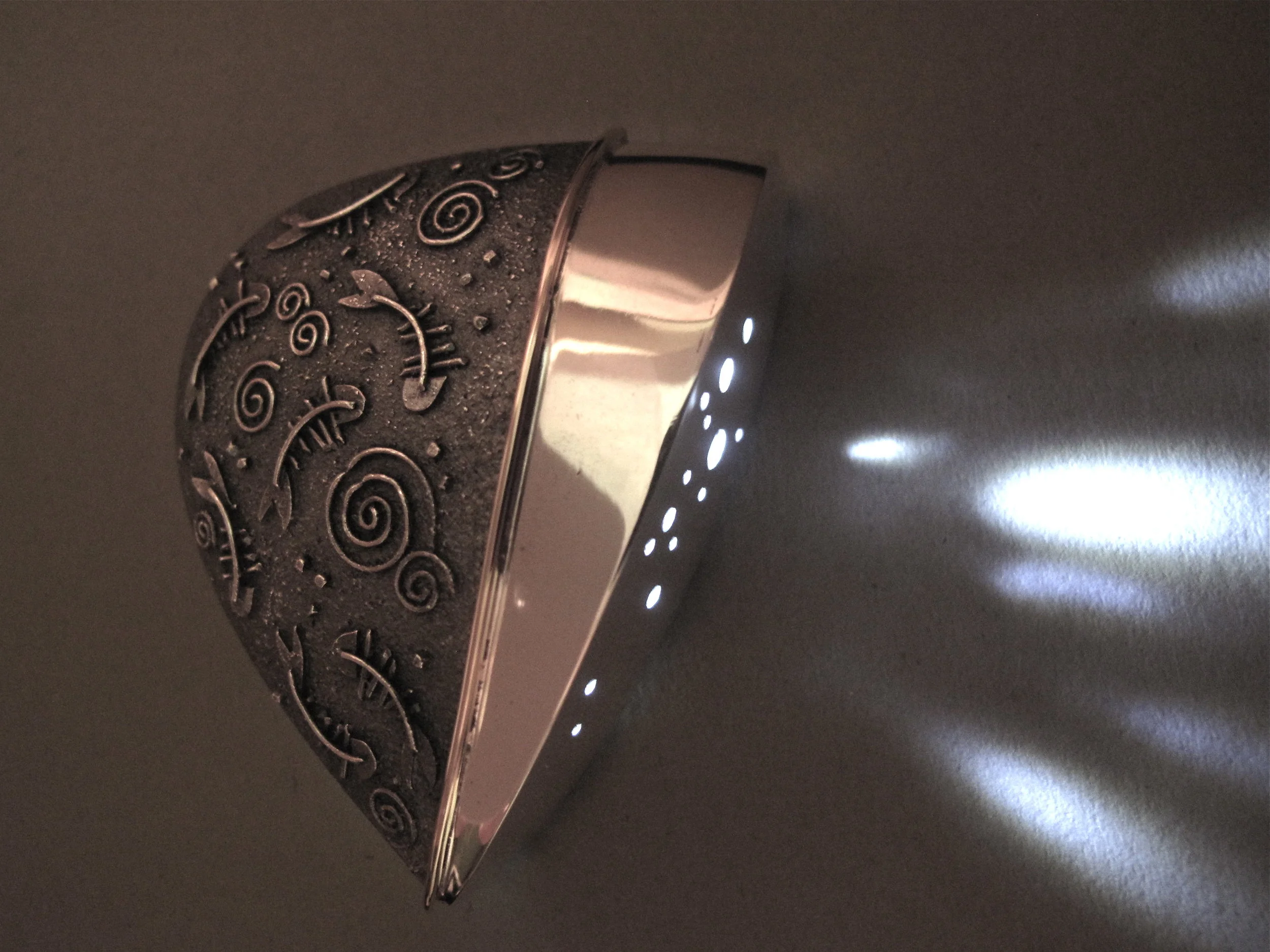 02a Ara - Broach .JPG