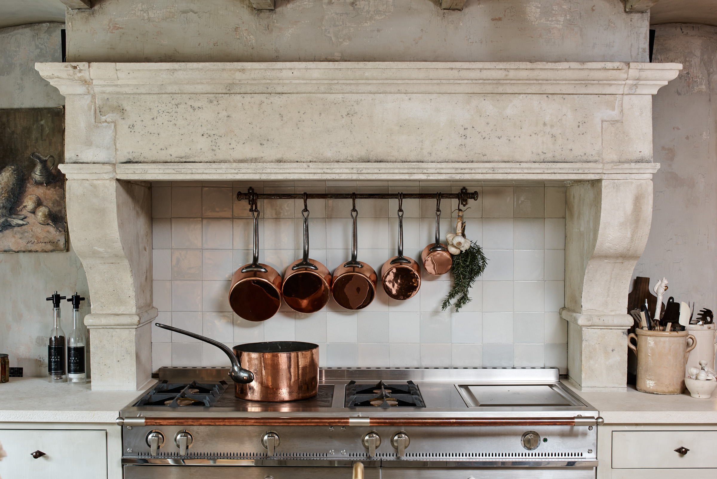 Figura---Bespoke-Period-Kitchen-24.jpg