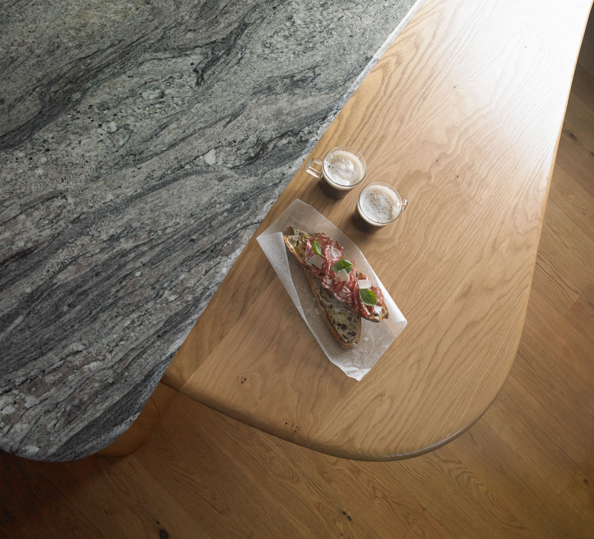 Figura_Contemporary Kitchen_06.jpg