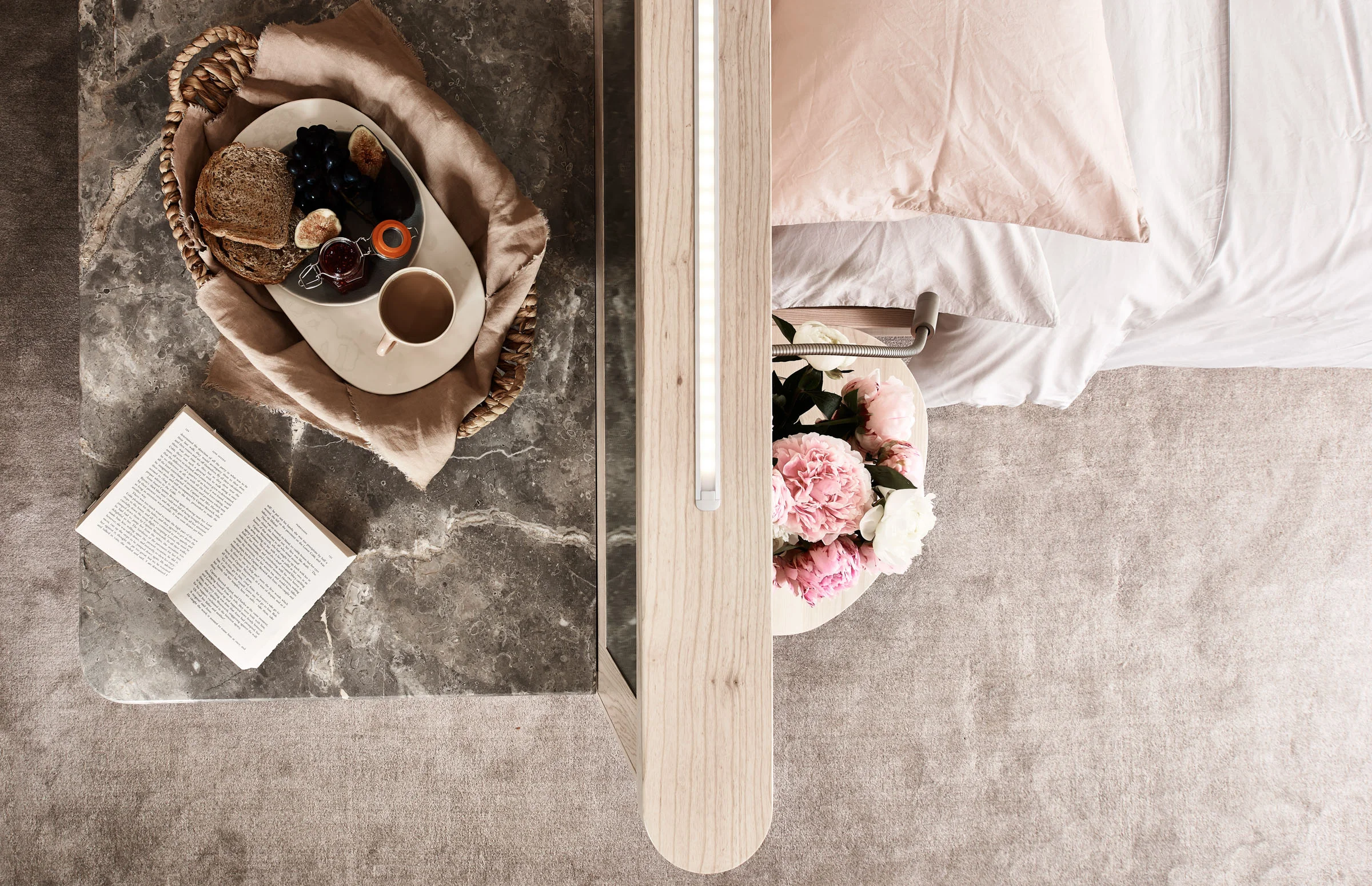 Figura Island Bed 4.jpg