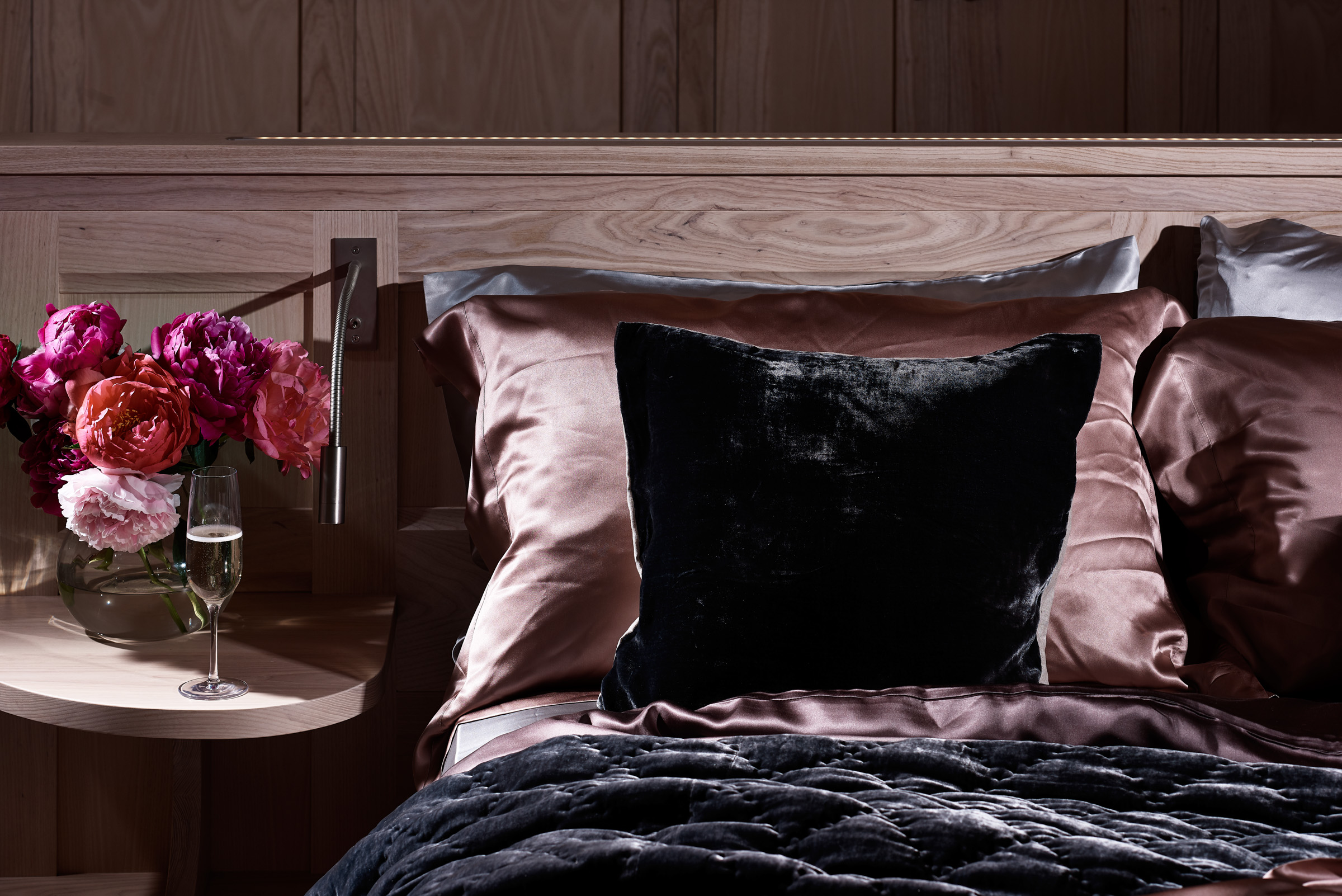 2018-6-12 Figura Bedroom48351 (1).jpg