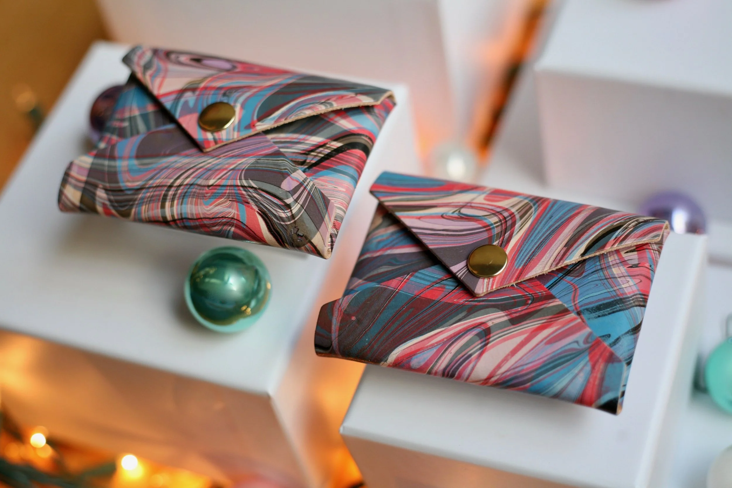 Bubblegum Blast Marble Card Case