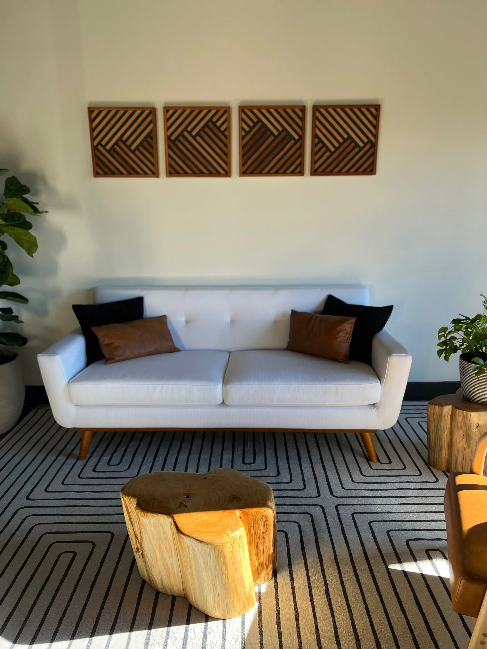 B42B0236-49B6-4317-B5EC-AE5D969AF0E3