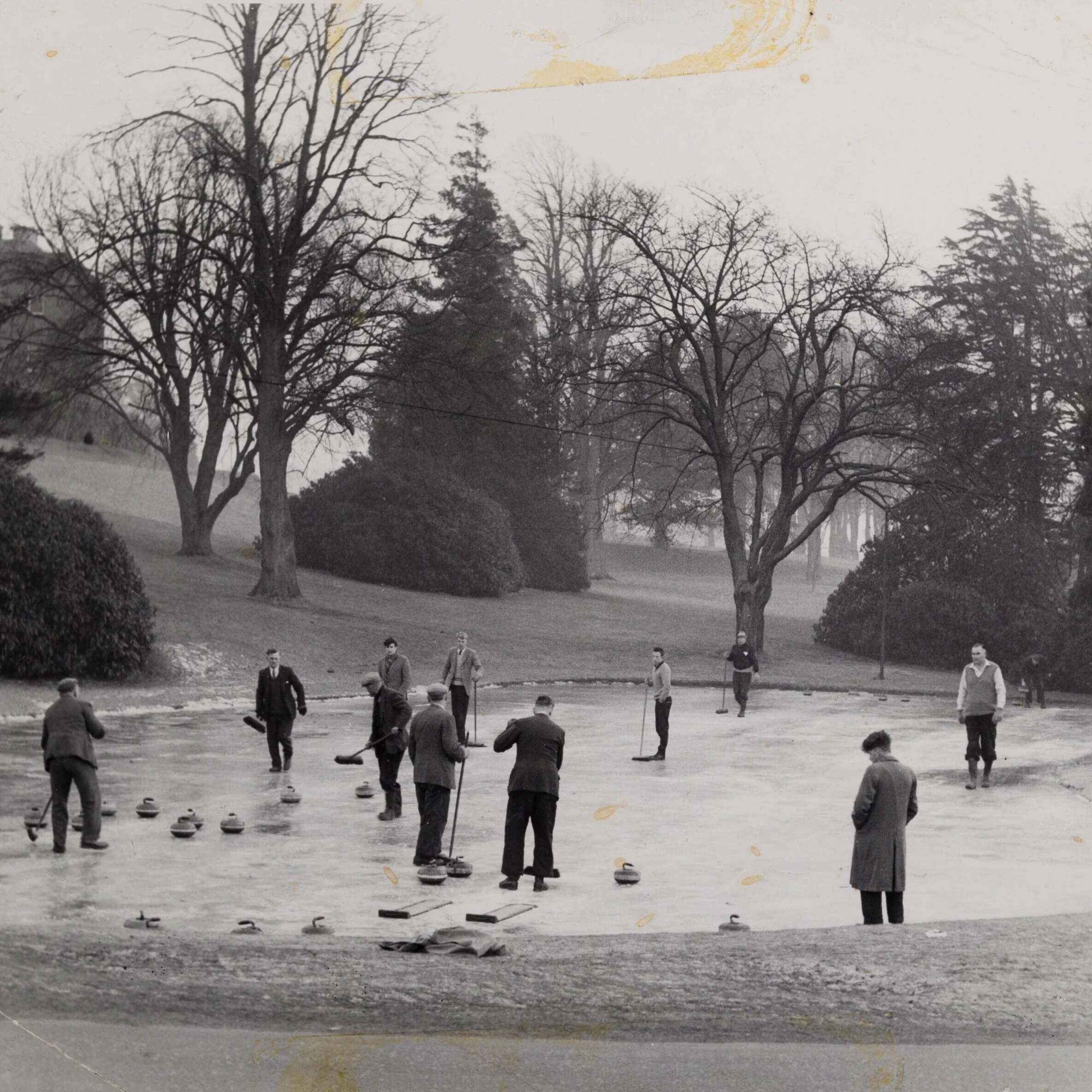 Crichton Royal Institution Curling.jpg