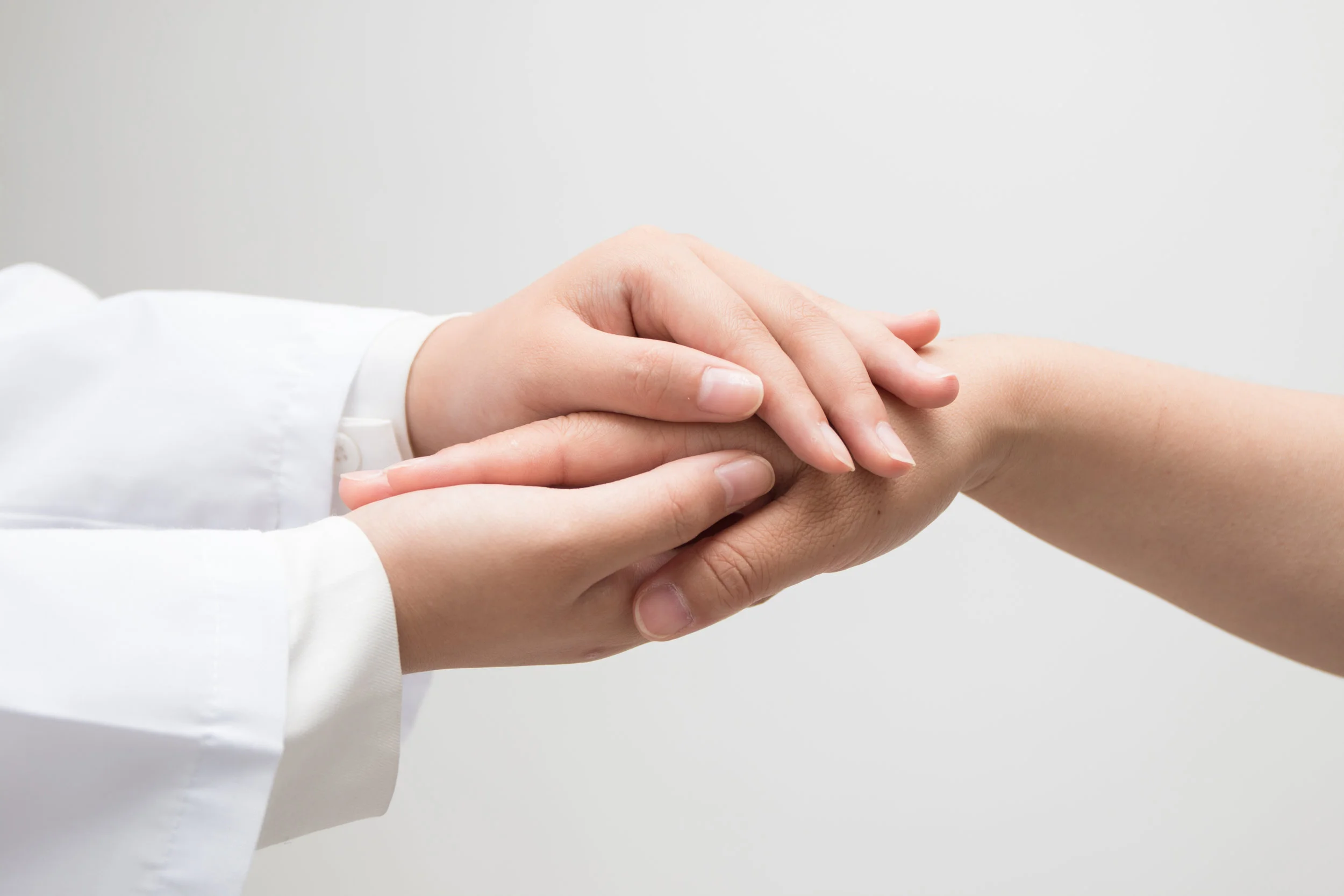 iStock-544736520-hands.jpg