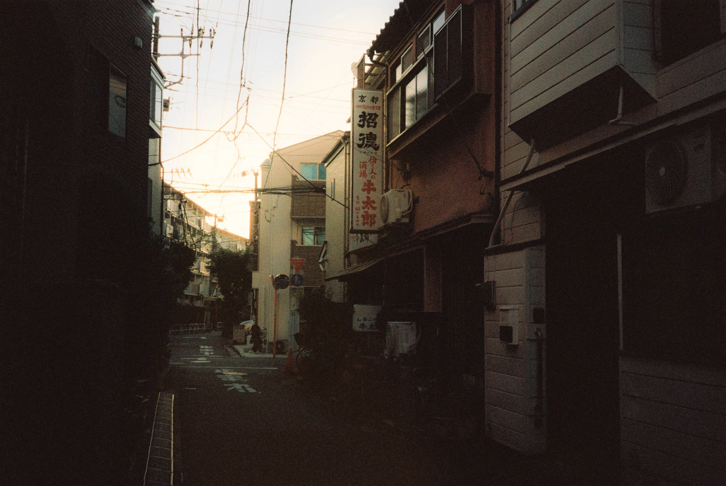 000052-2.jpg