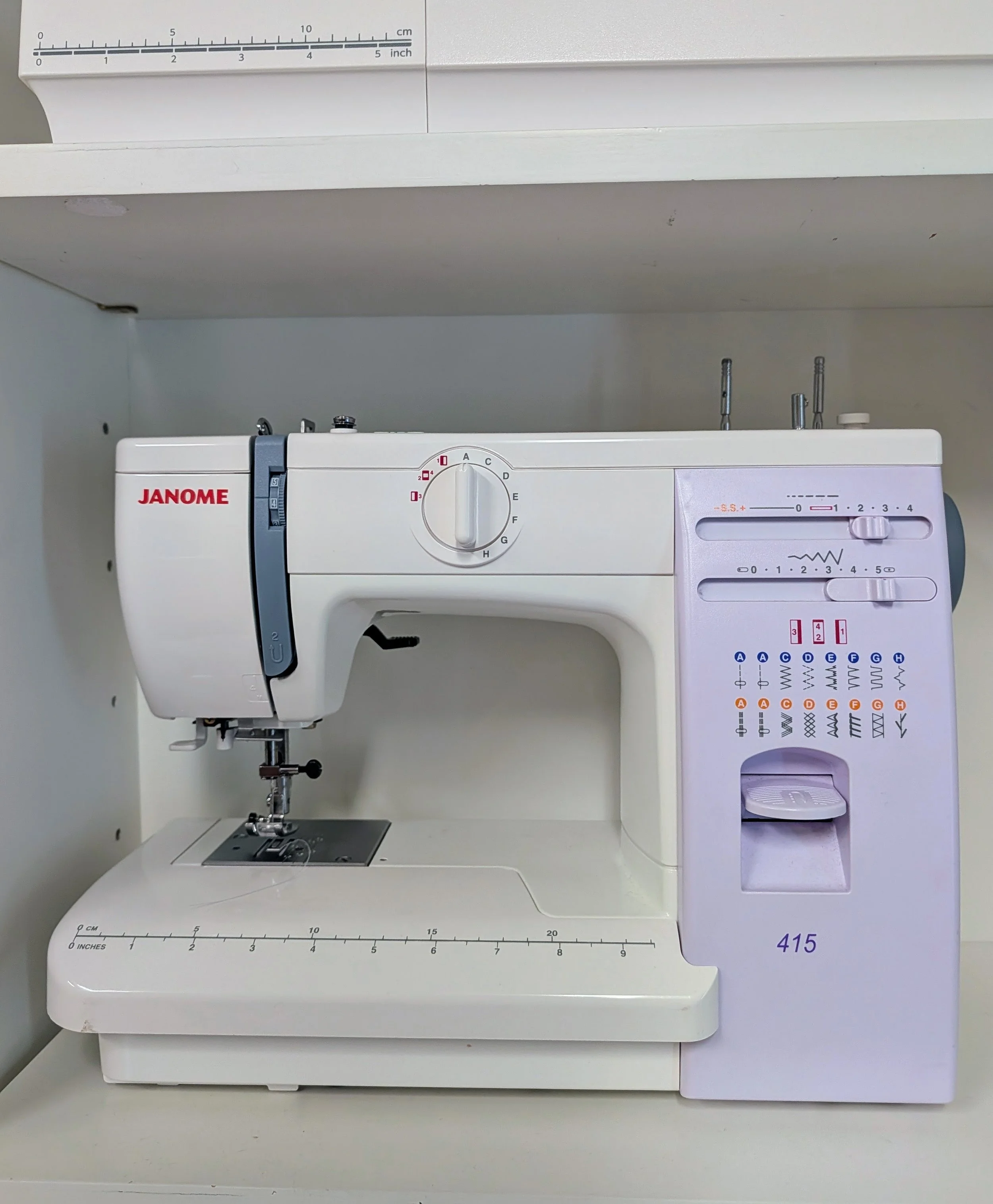 Janome 415, Pre-Owned in Good Condition