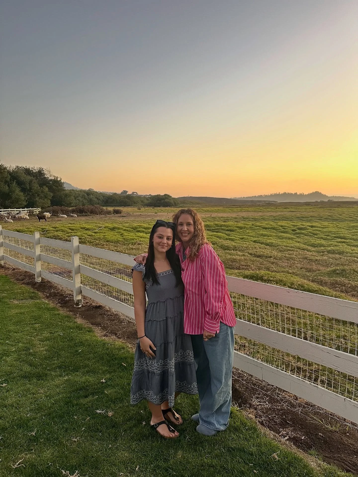My last night in Carmel with my niece and daughter 🤍🤍