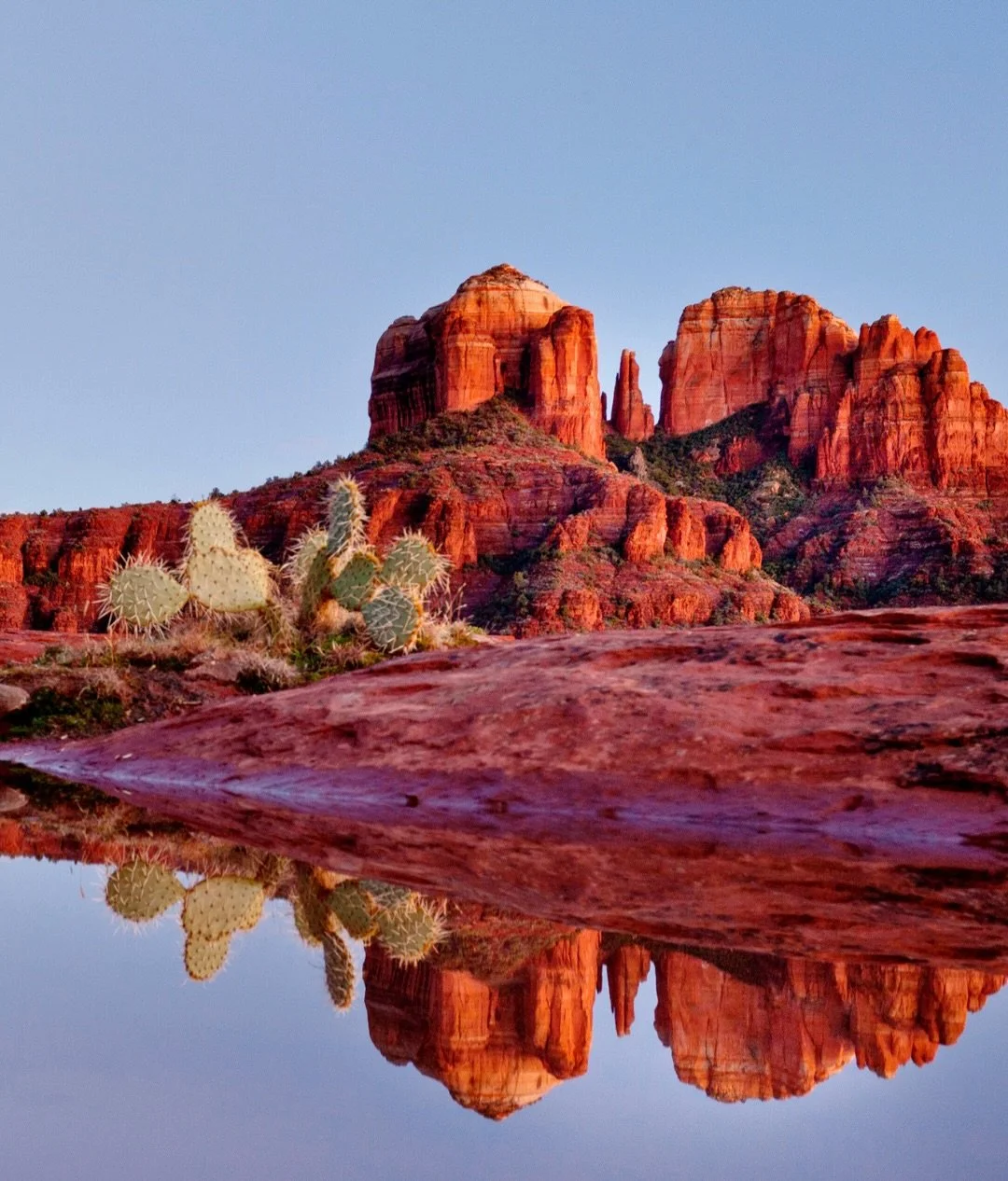 Sedona Soul Reset Retreat 🏜️✨🌵
Registration just opened up! 🙌🏽

September 15&ndash;20, 2026
At the cusp of the Fall Equinox 🌓

Join us in the red rocks of Sedona for a week of restoration, reflection, and renewal. Timed with the Fall Equinox, th