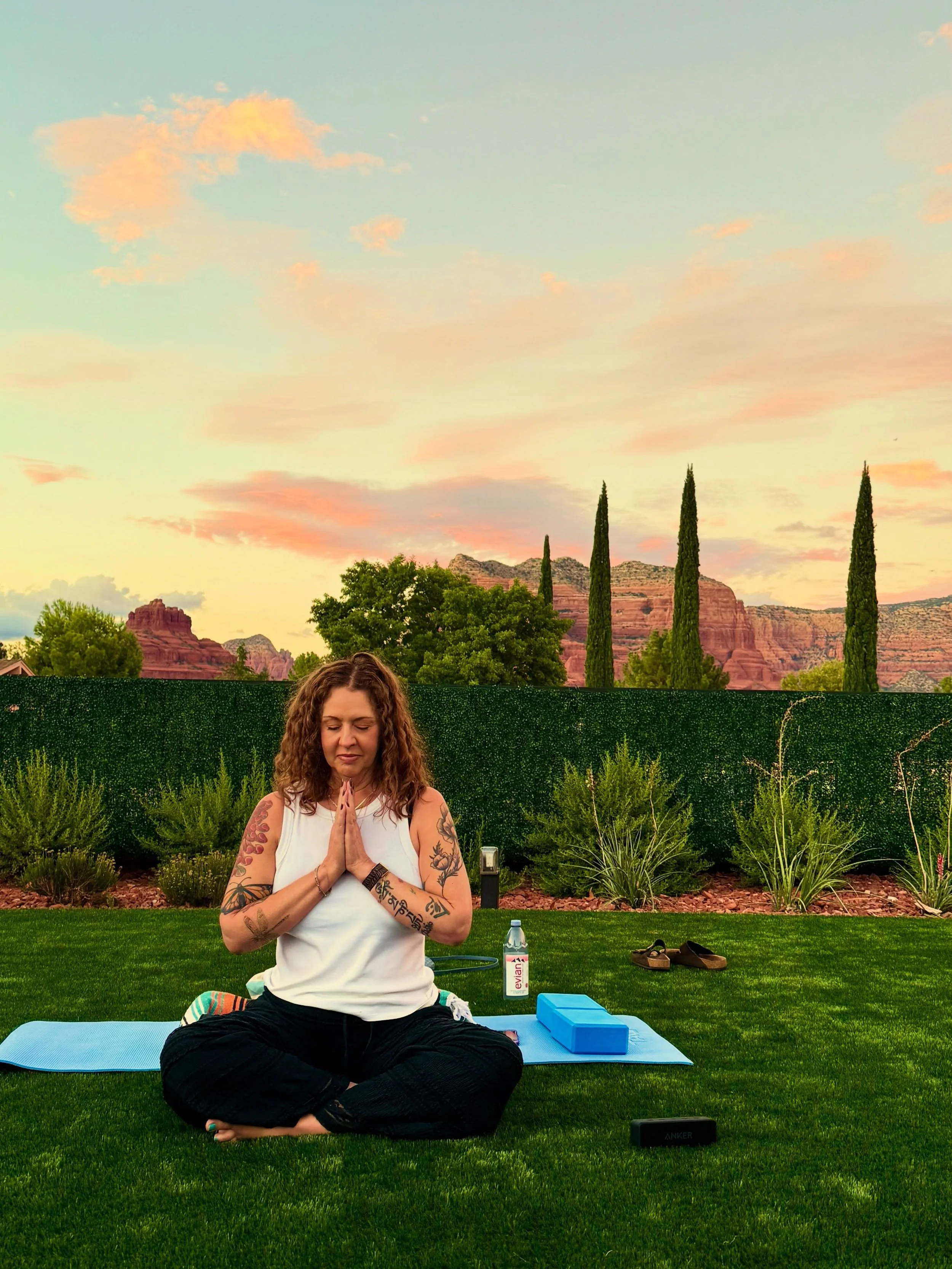 Sedona has a way of making things feel even clearer. 🏜️✨

I&rsquo;m heading home from a week that held so much beauty, reflection, teaching, connection, and gratitude&hellip; while I&rsquo;m also in the middle of closing a chapter in my professional