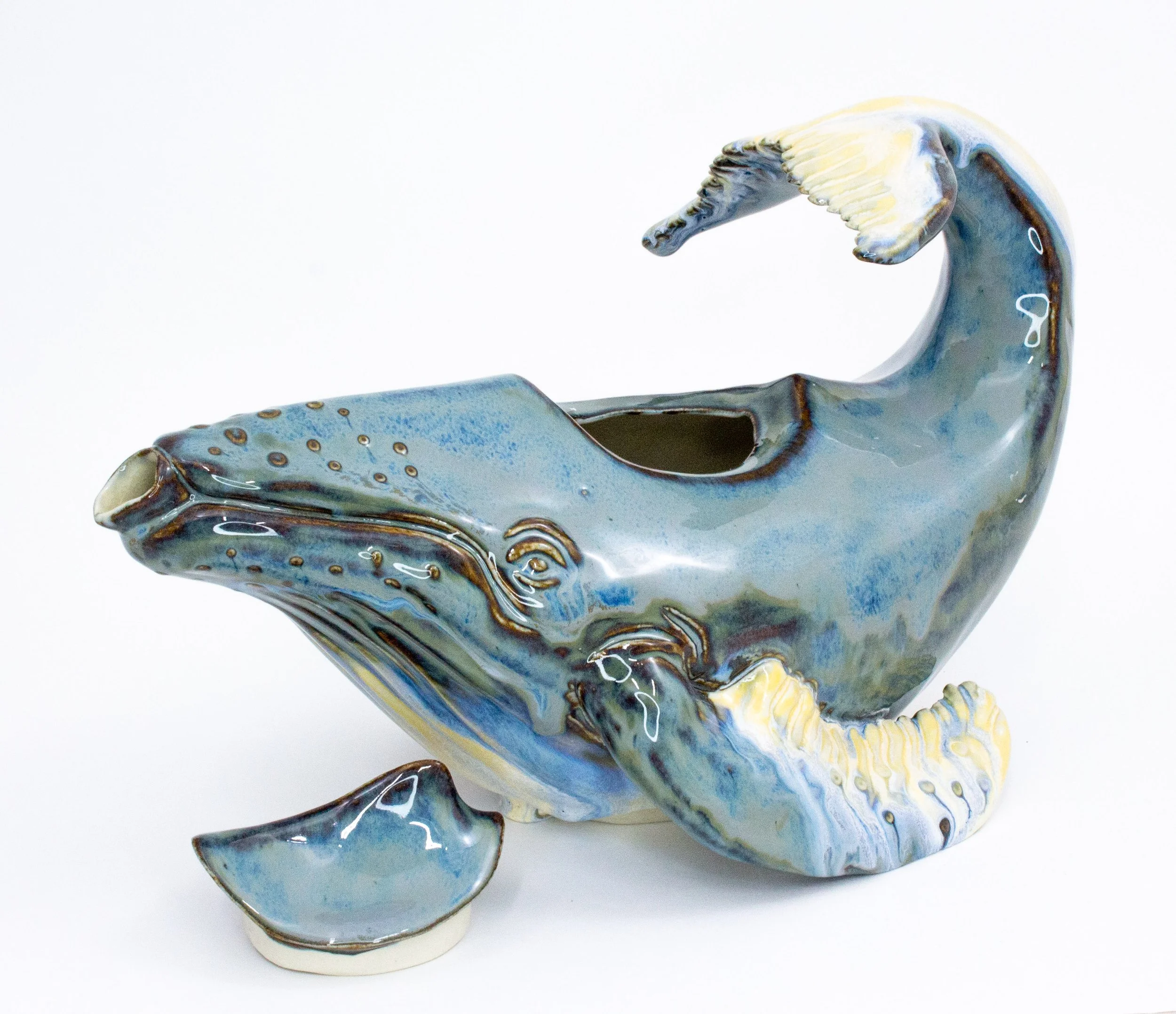 whale teapot60.jpg