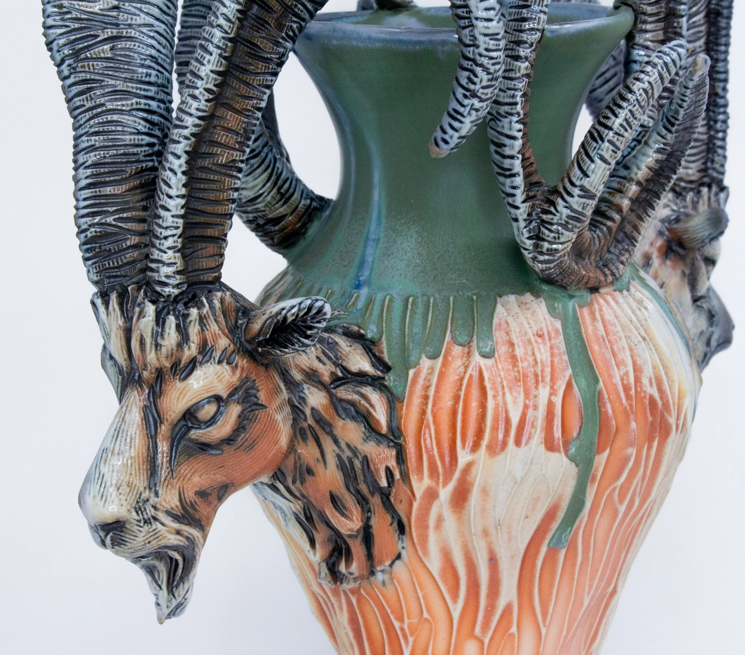 big tangle goat vase54.jpg