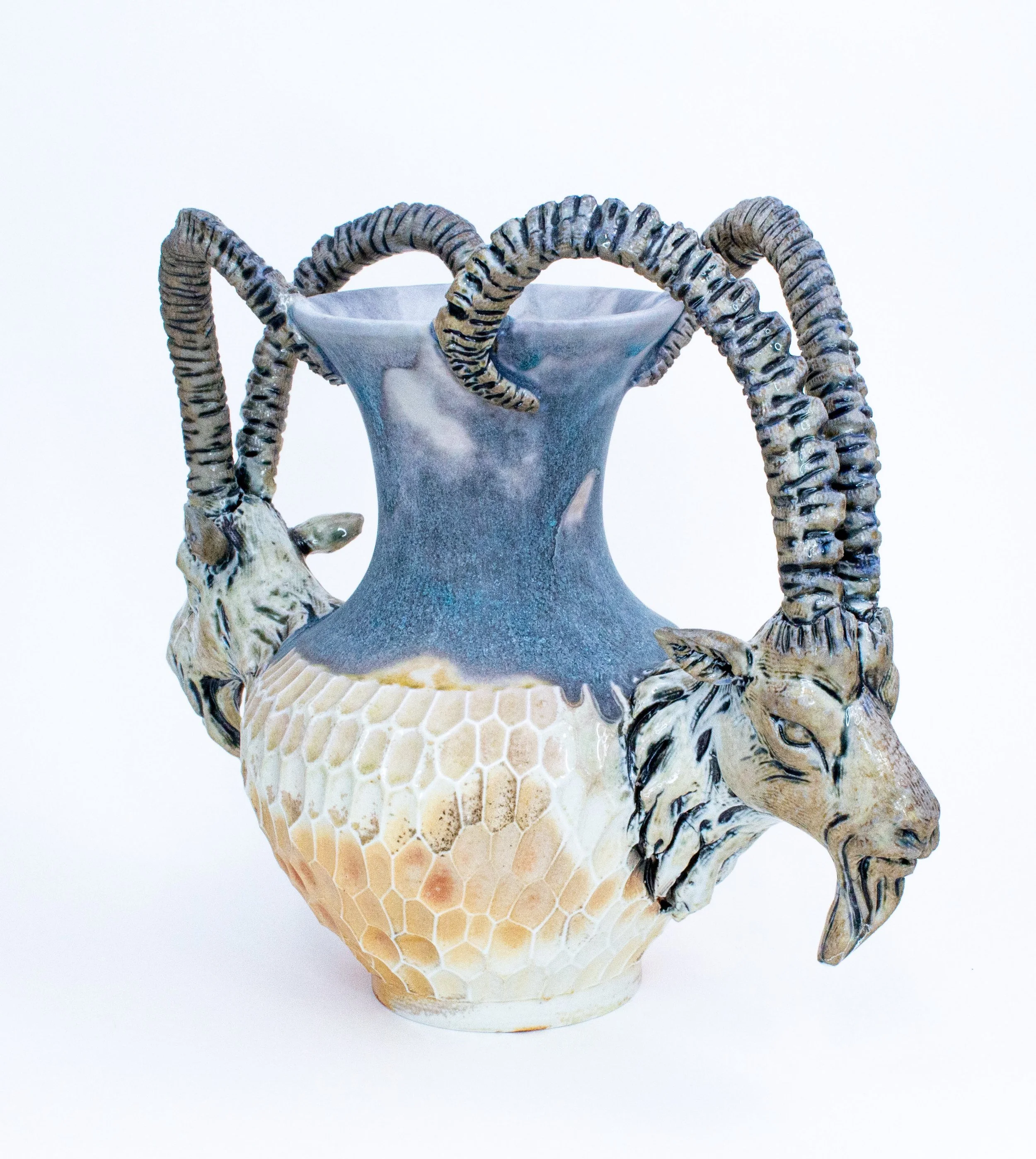 blue goat vase61.jpg