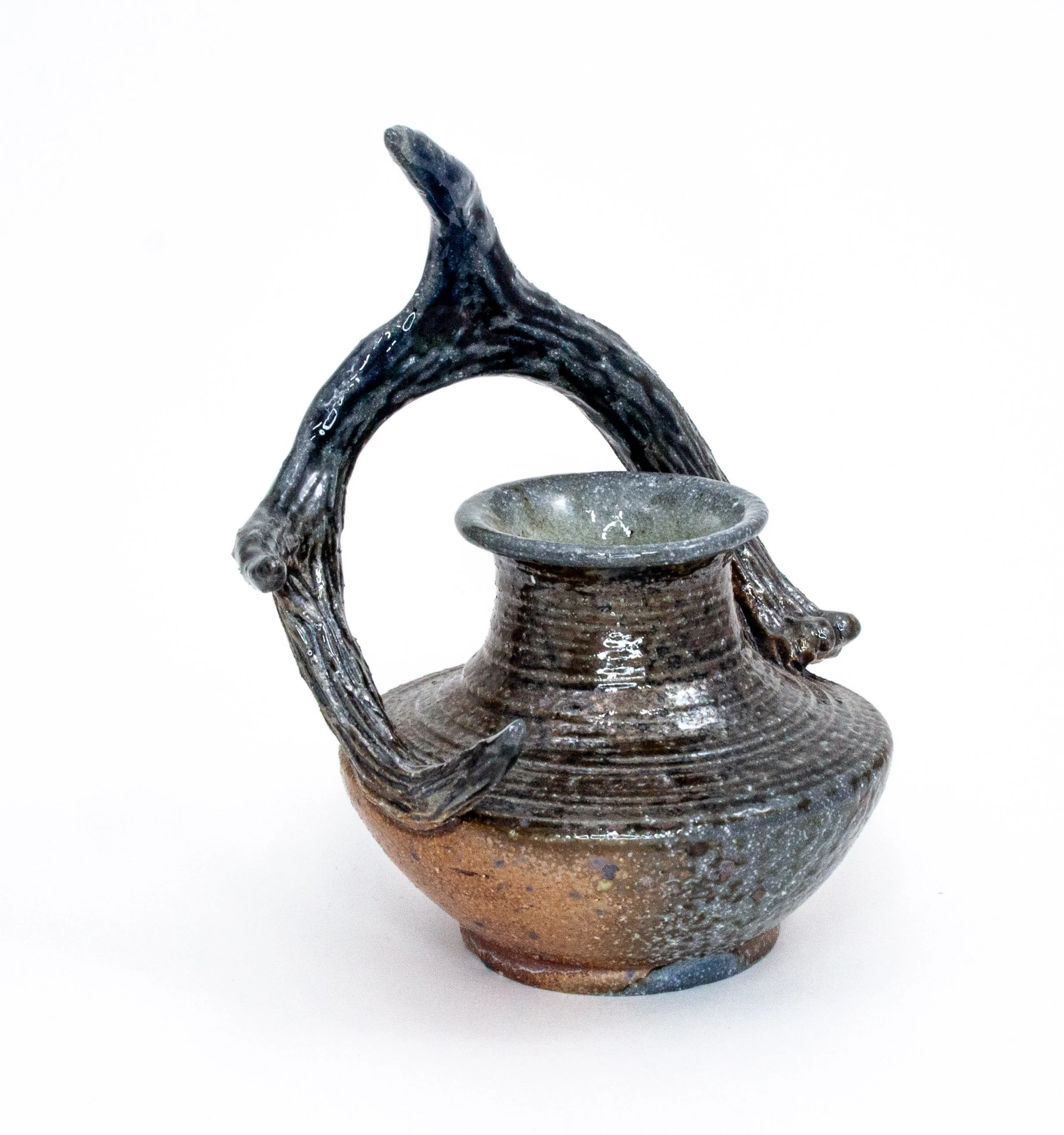 tiny single antler vase44.jpg