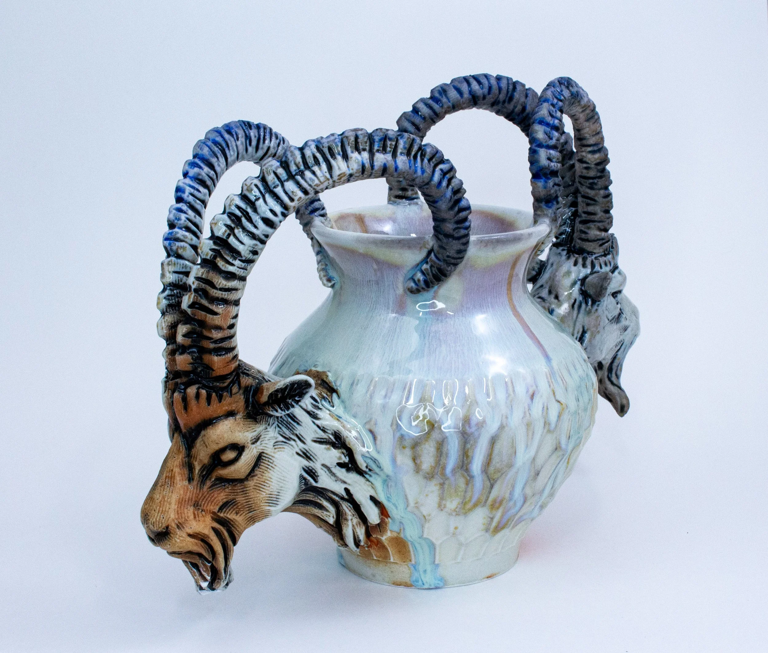 goat vase -off white85.jpg