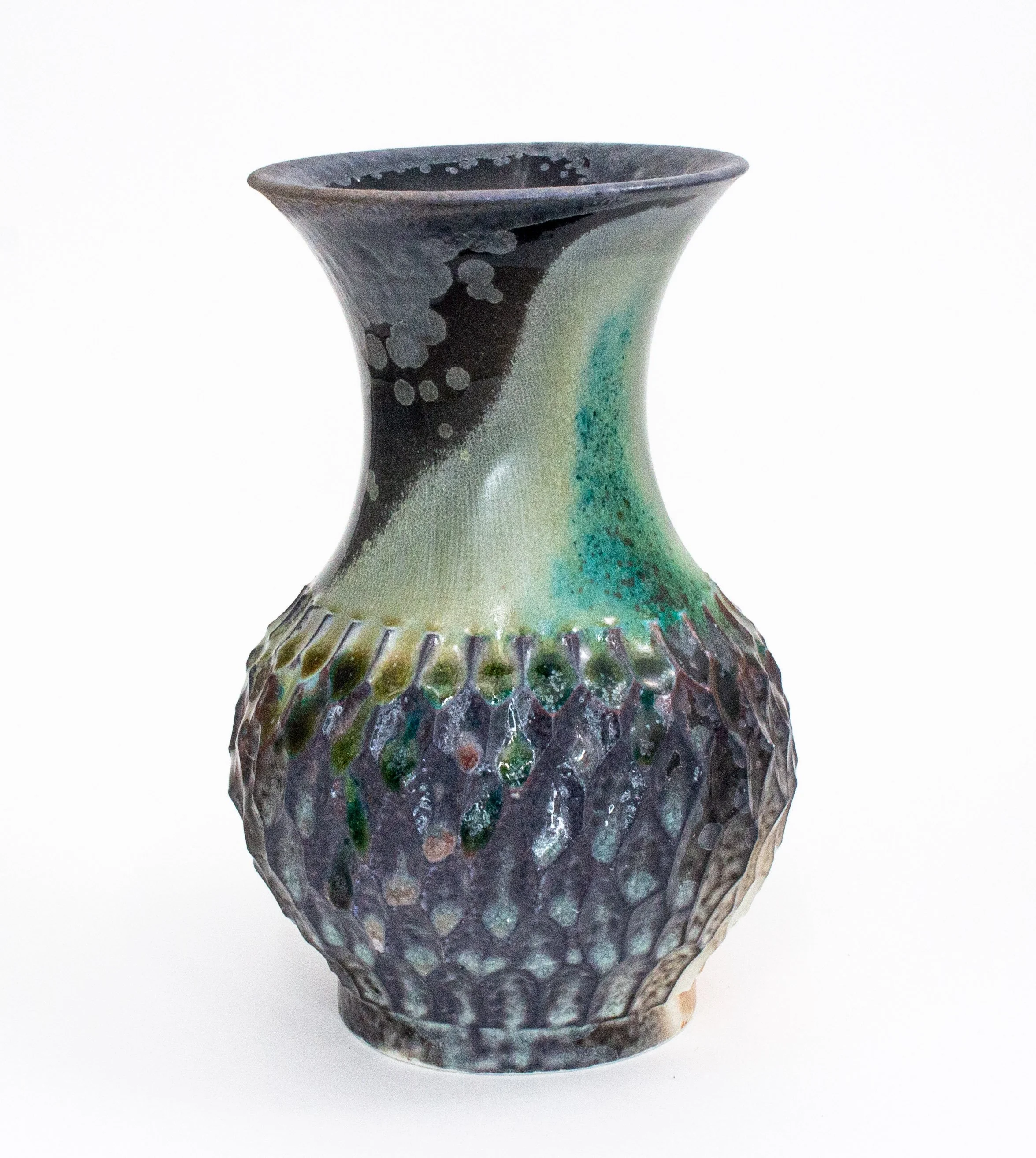 porcelain vase_1.jpg