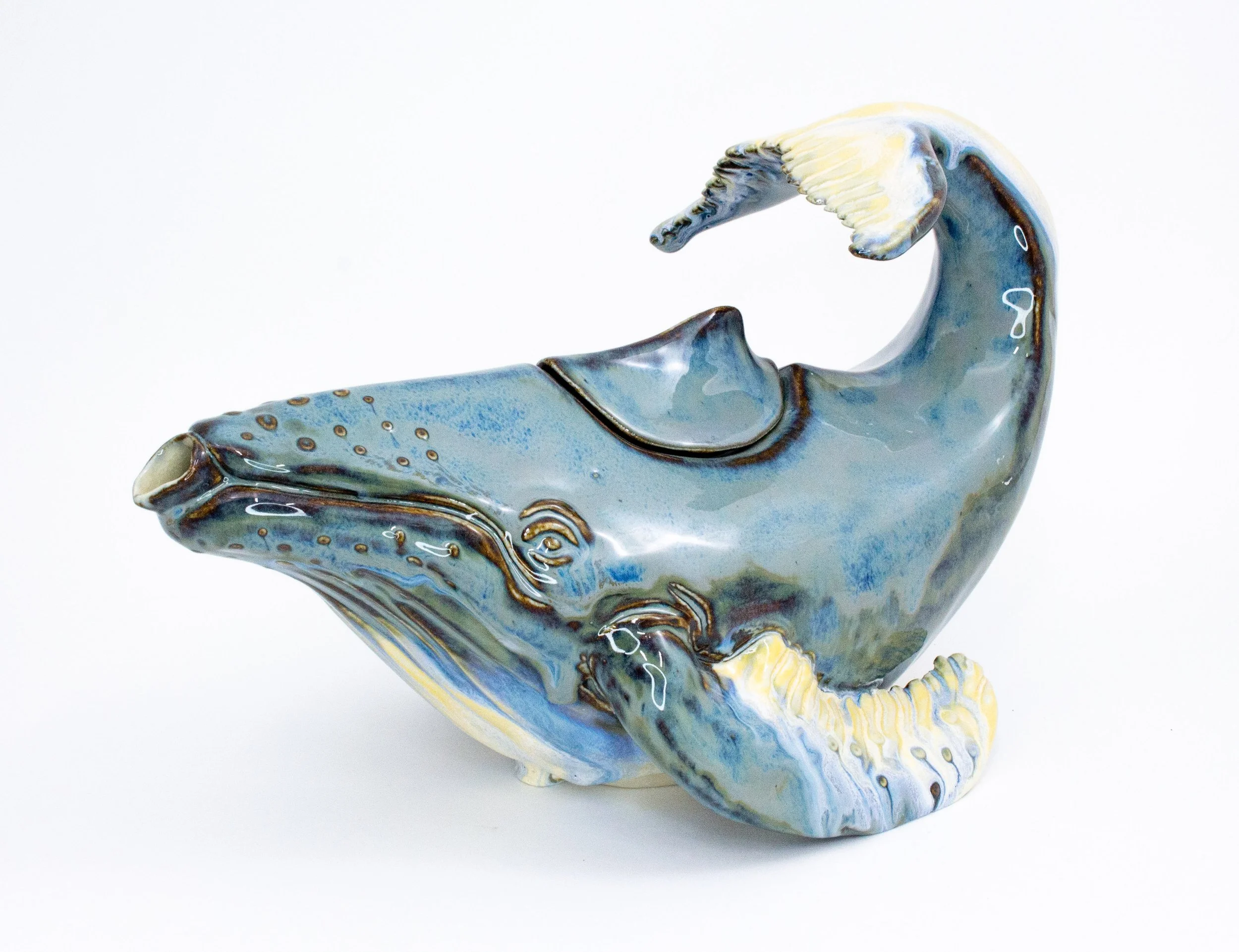 whale teapot59.jpg