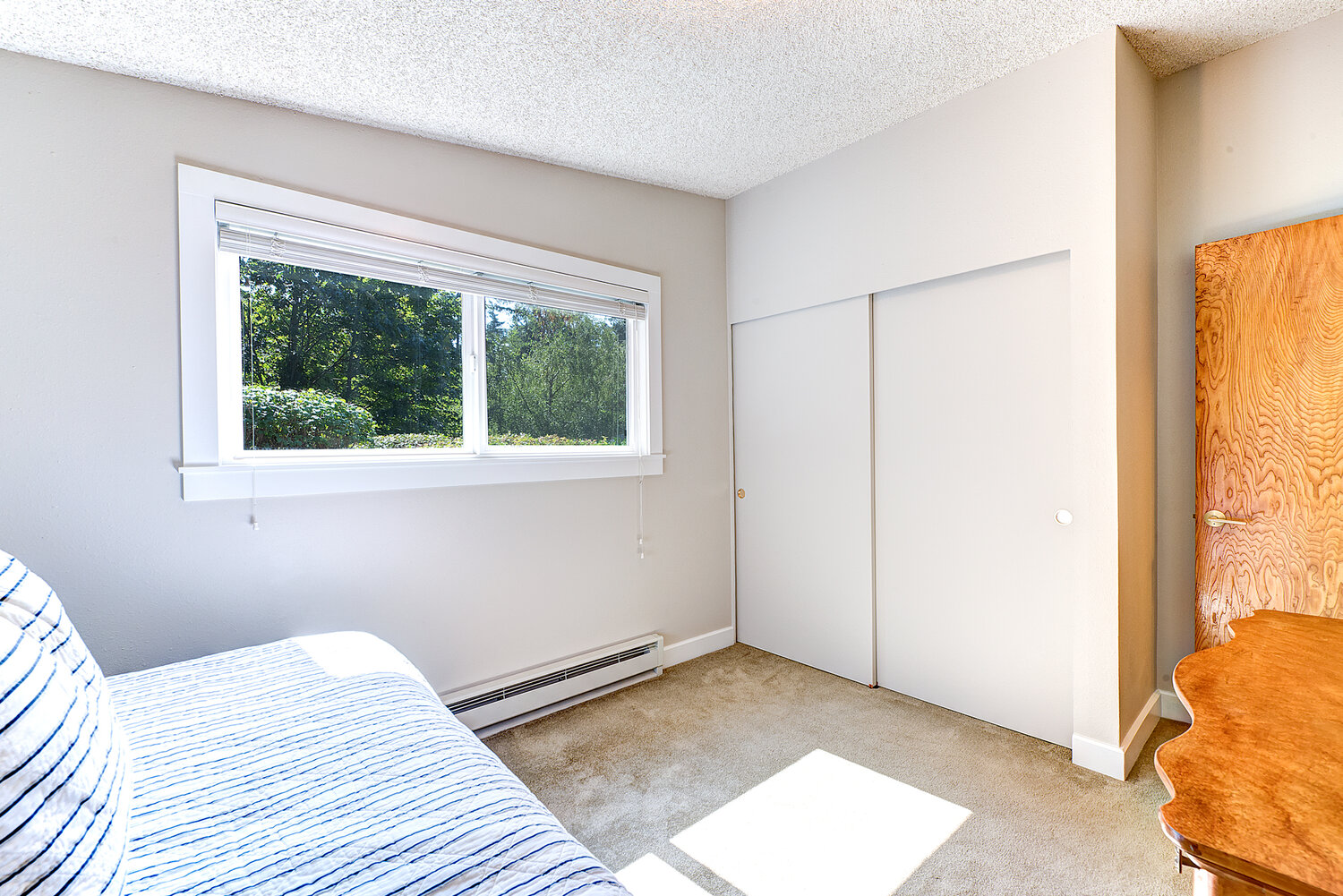5c-bedroom-2-diff-angle.jpg