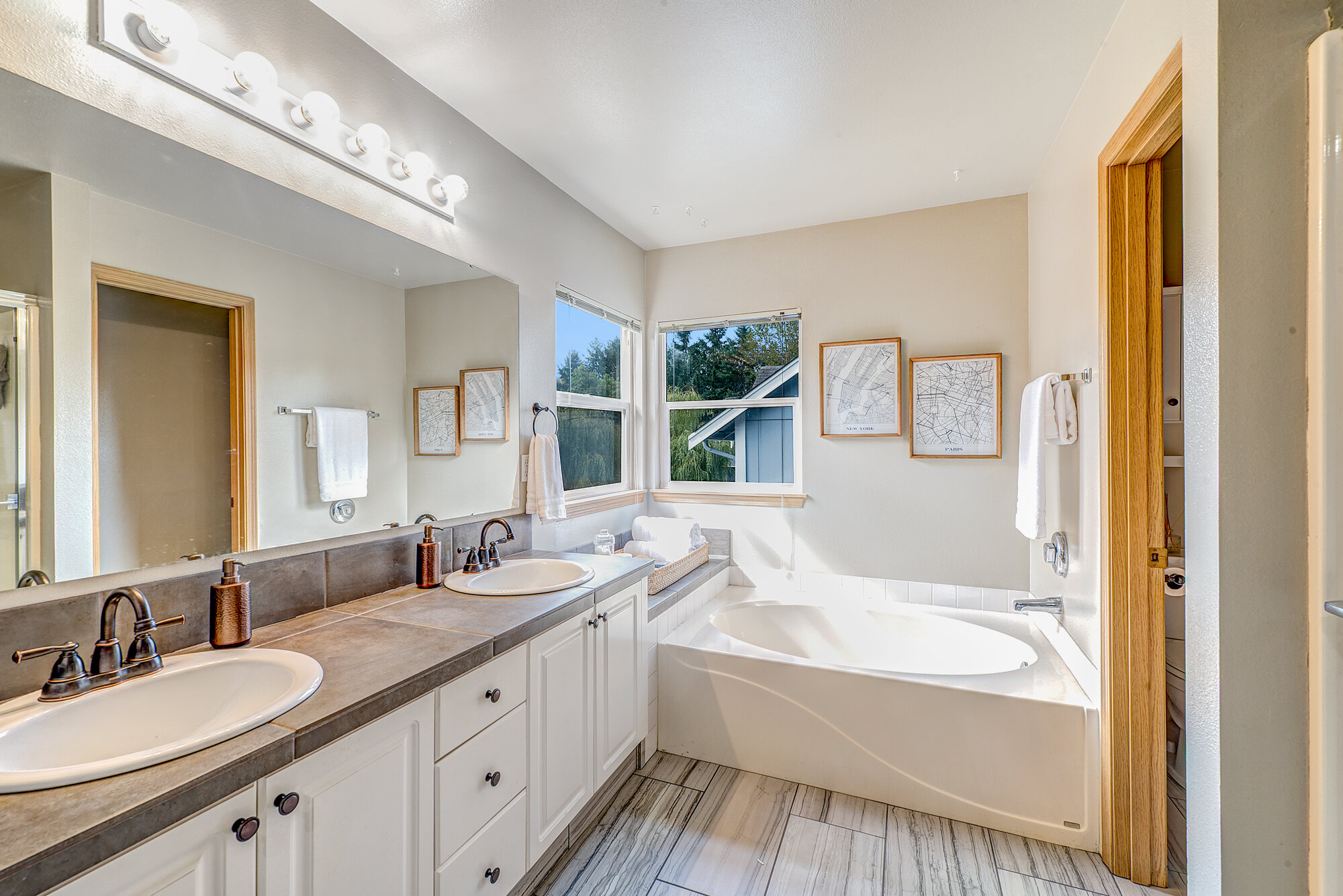 7c-master-bath-2.jpg