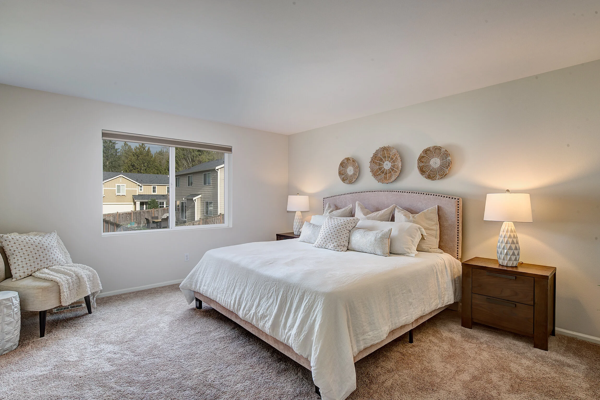 7a-master-bed.jpg